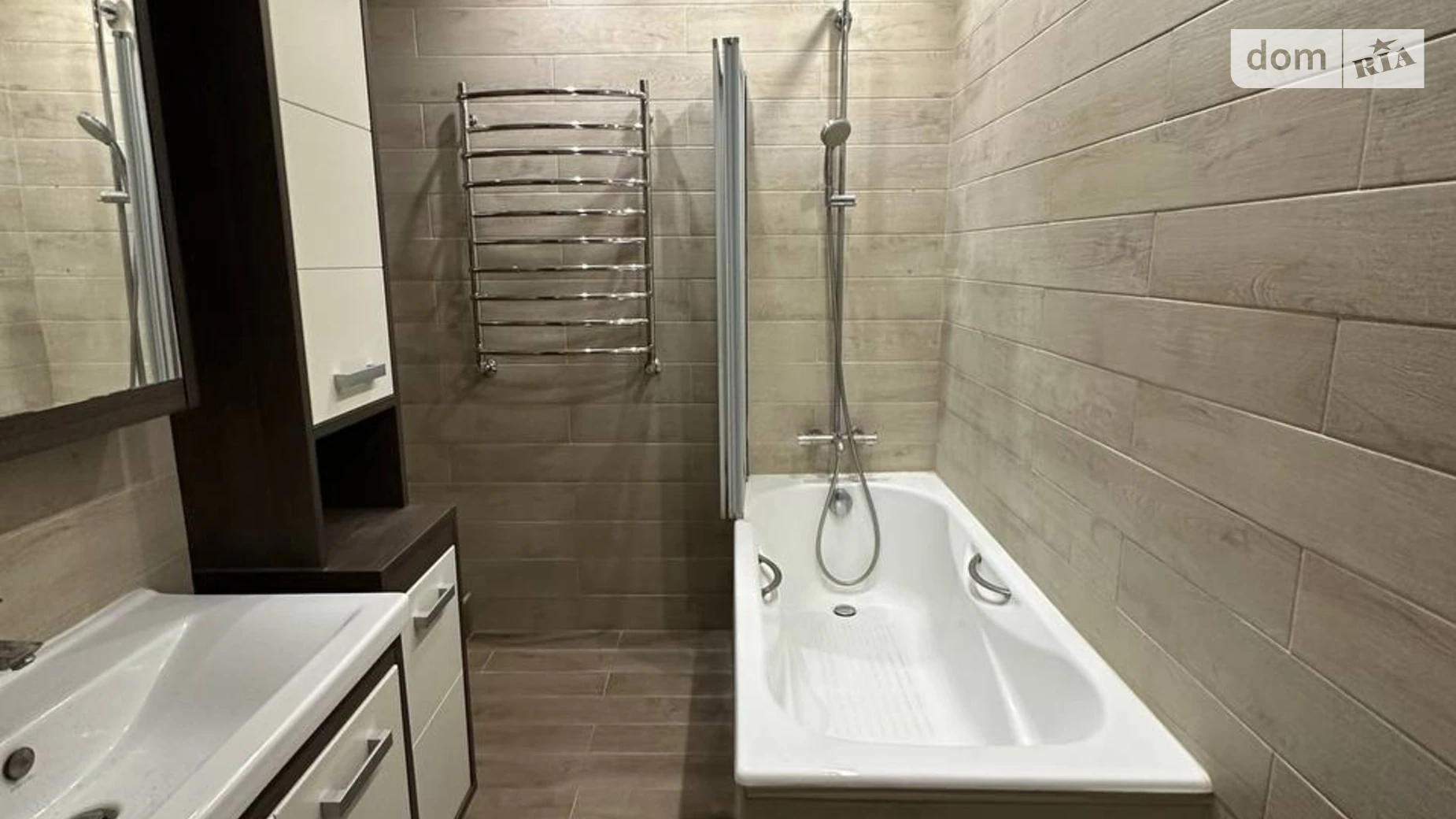 Продається 3-кімнатна квартира 117.7 кв. м у Коцюбинському, вул. Пономарьова, 2/2 - фото 2