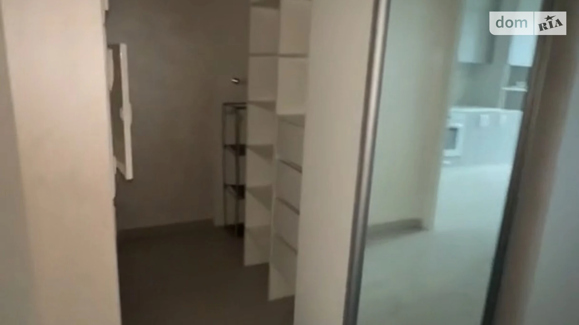 Продается 1-комнатная квартира 95 кв. м в Ирпене, ул. Соборная(ІІІ Интернационала), 9 - фото 2
