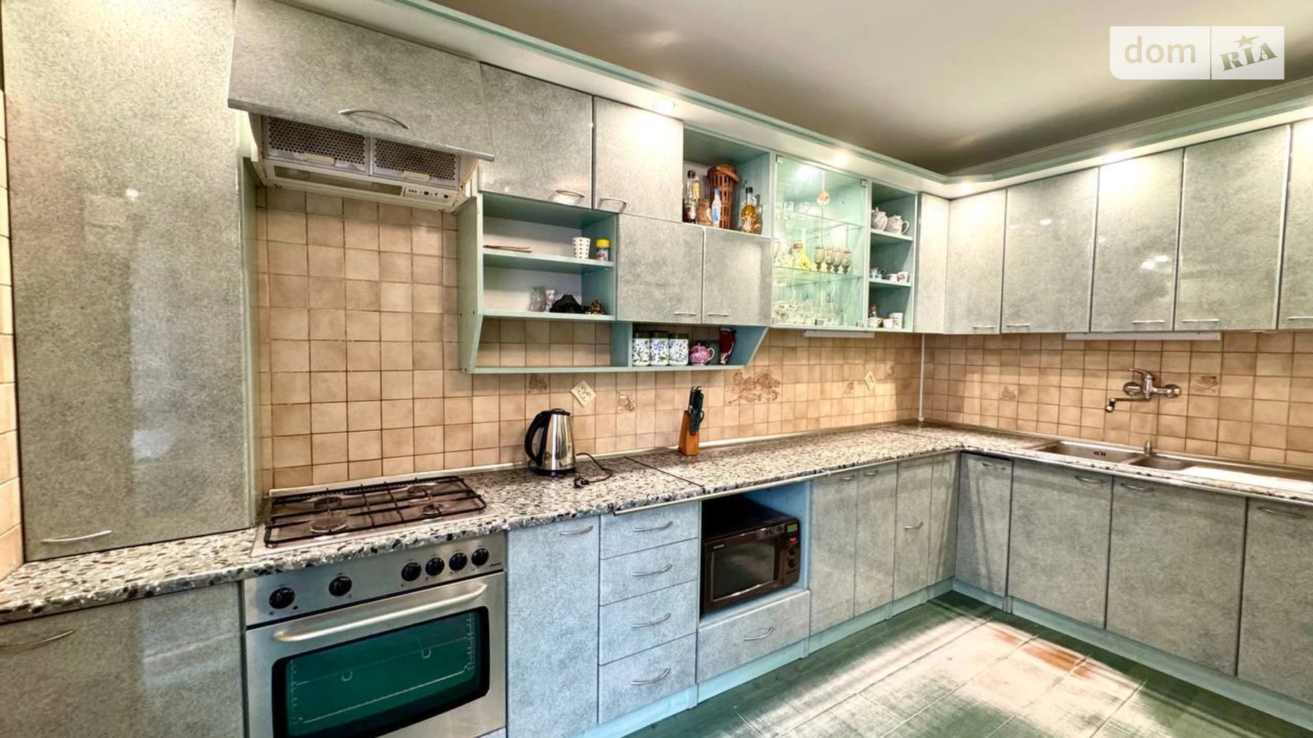 5-комнатная квартира 271 кв. м в Тернополе, цена: 150000 $ - фото 4