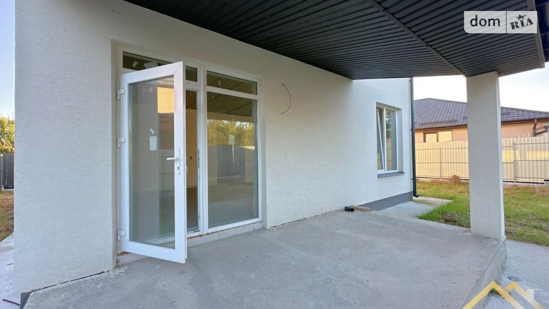 Продается дом на 2 этажа 144 кв. м с бассейном, цена: 145000 $ - фото 4