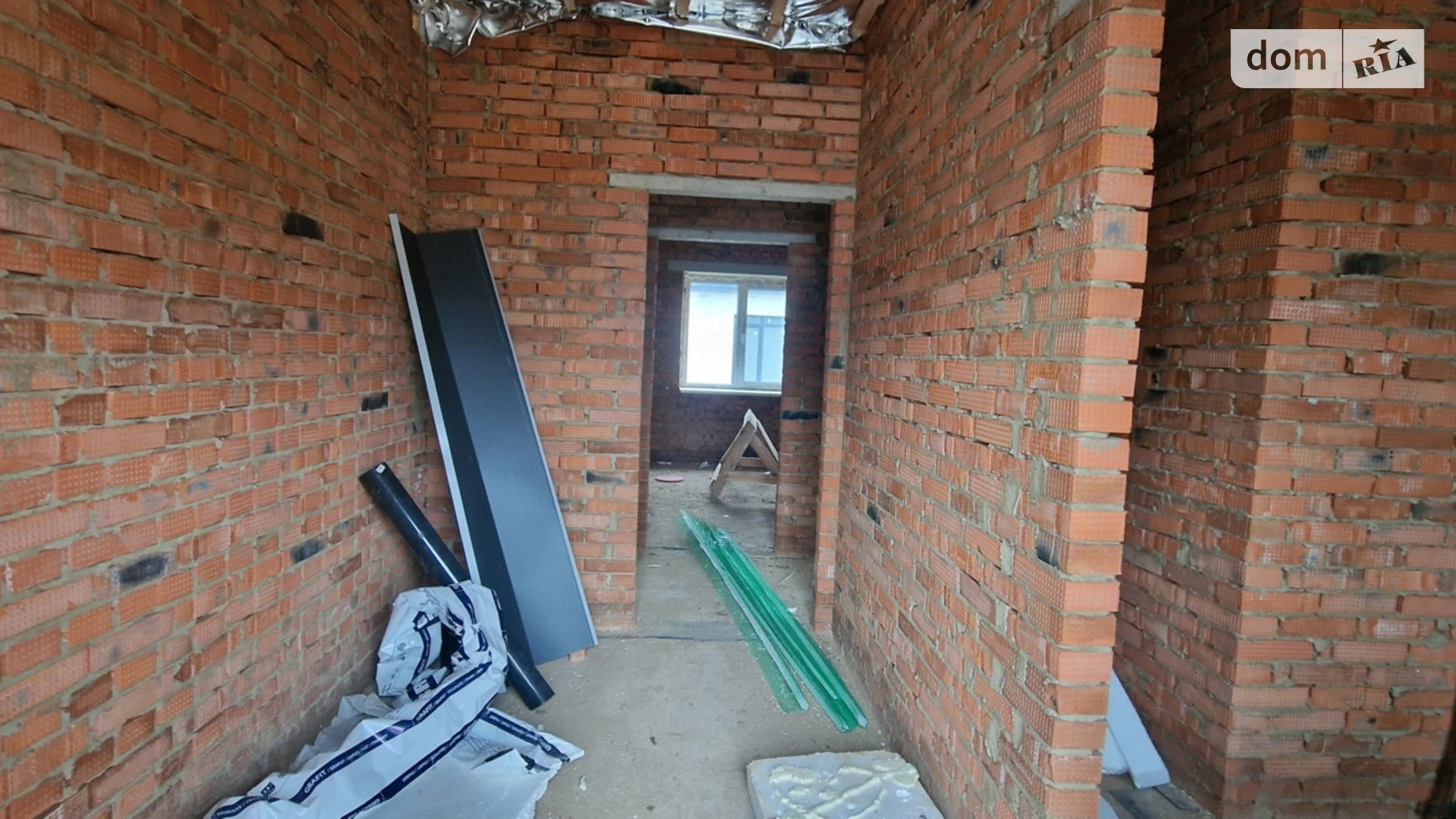 Продается одноэтажный дом 100 кв. м с мансардой, цена: 105000 $ - фото 2