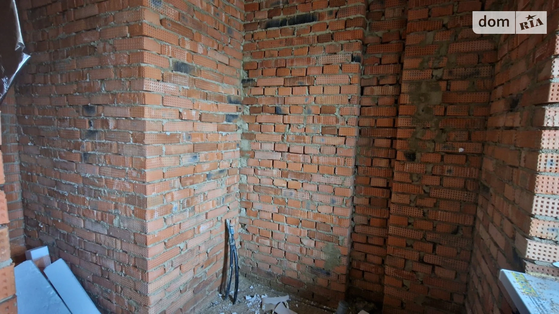 Продается одноэтажный дом 100 кв. м с мансардой, цена: 105000 $ - фото 3