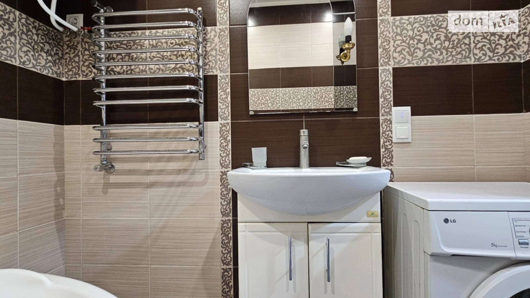 Продается 1-комнатная квартира 43.1 кв. м в Лиманке, мас. Радужный - фото 5