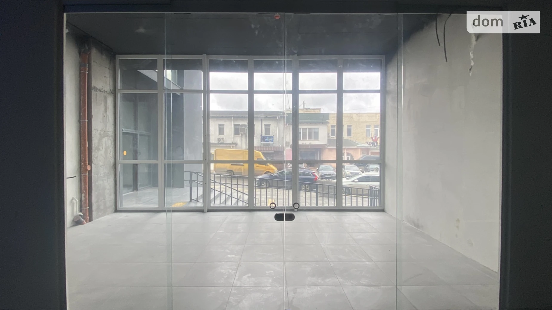 Сдается в аренду помещения свободного назначения 27.3 кв. м в 4-этажном здании, цена: 16380 грн - фото 2