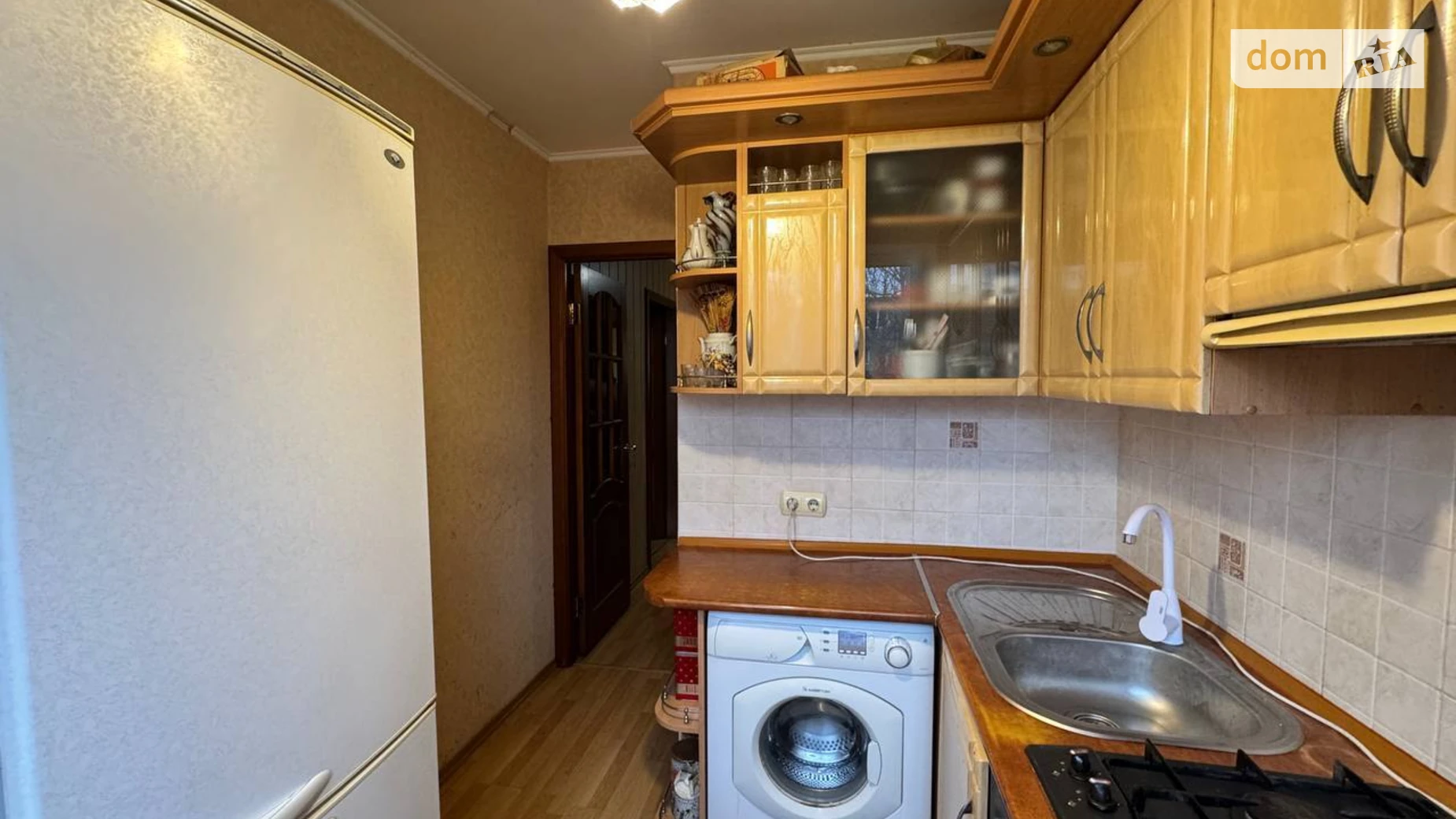 Продается 3-комнатная квартира 60.9 кв. м в Кривом Роге, ул. Якира, 7 - фото 3