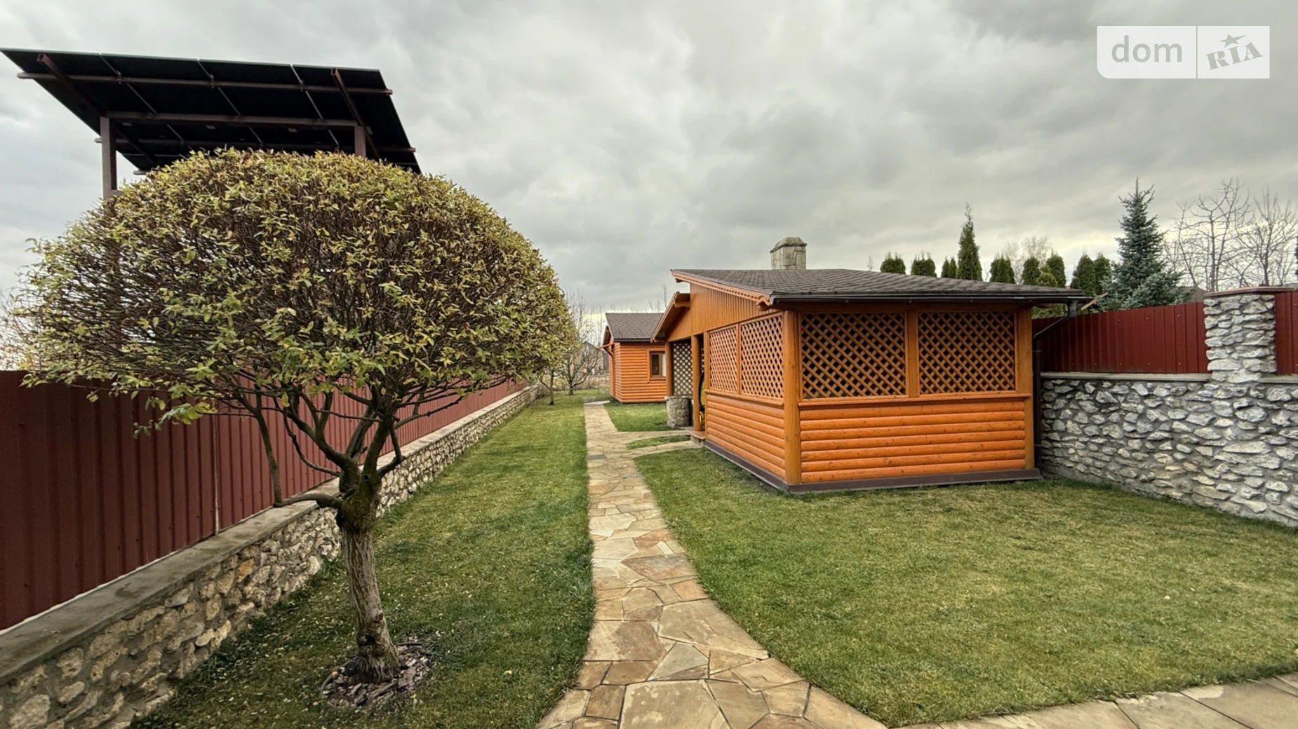 Продается дом на 3 этажа 220 кв. м с верандой, цена: 155000 $ - фото 4