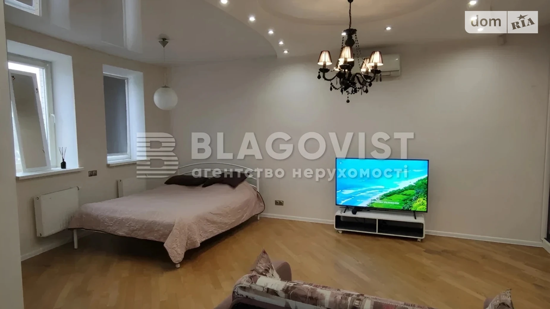 Продается 1-комнатная квартира 56 кв. м в Киеве, ул. Голосеевская, 13А - фото 2