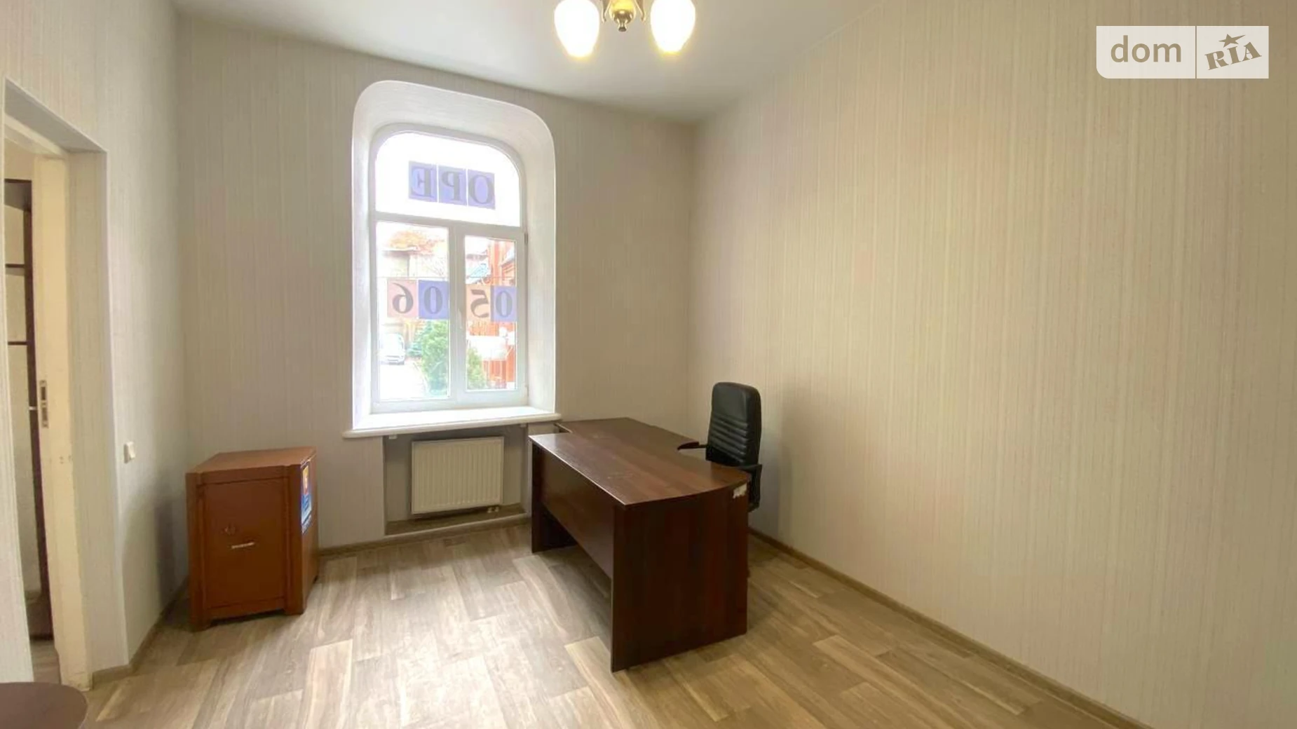 Сдается в аренду офис 84 кв. м в бизнес-центре, цена: 20000 грн - фото 4