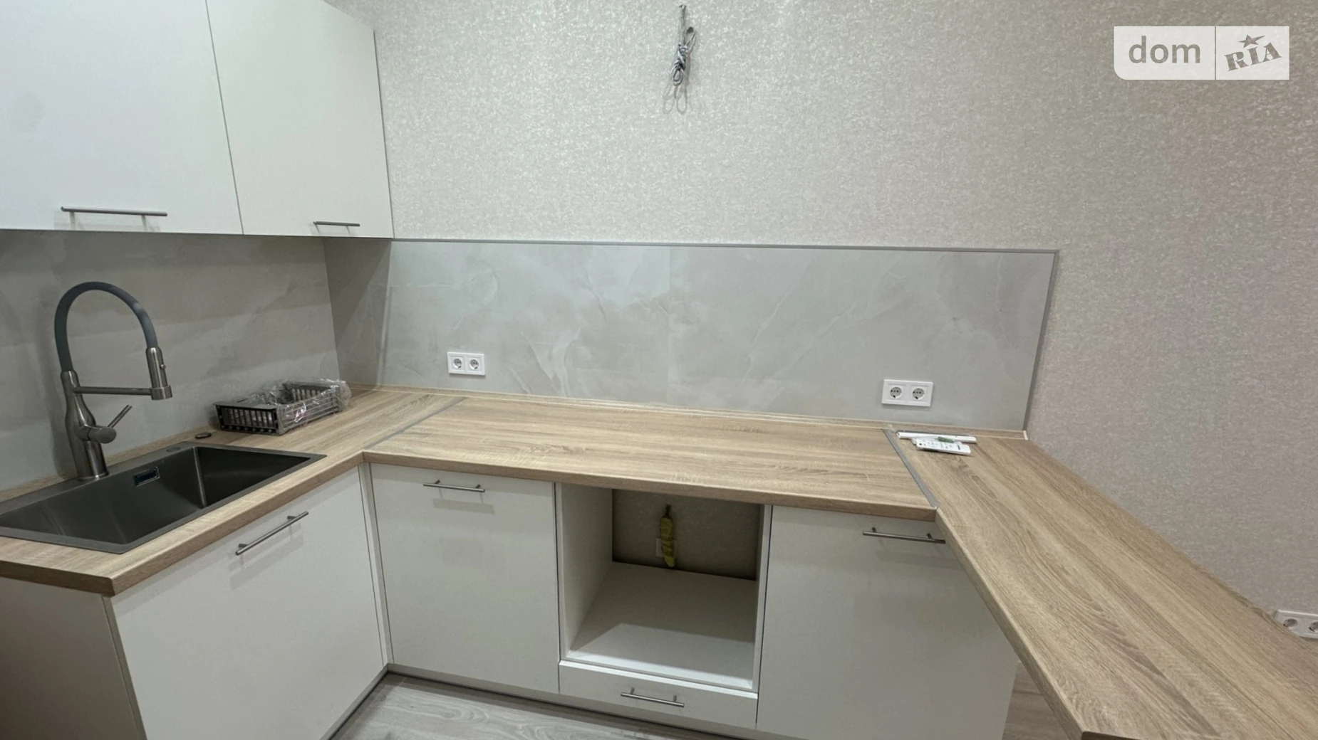 Продається 1-кімнатна квартира 33.5 кв. м у Одесі, вул. Слобідська, 56 корпус 2 - фото 2