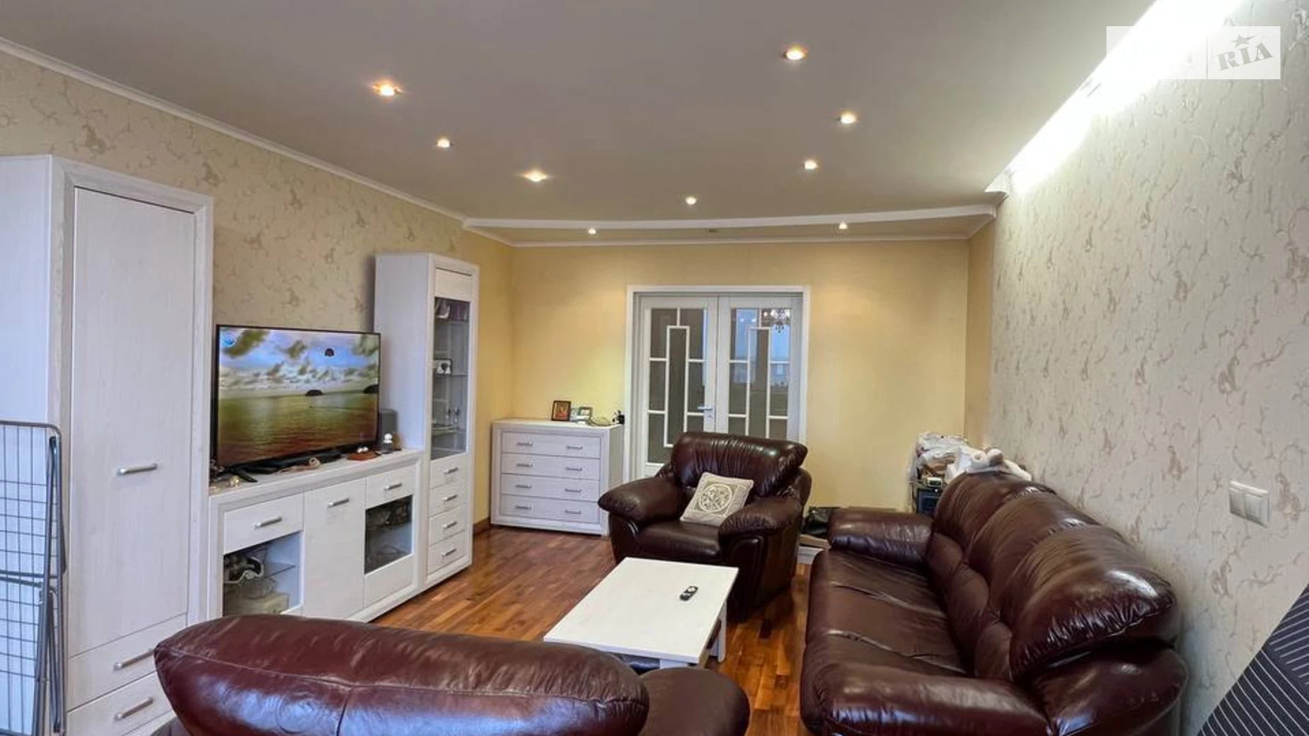 Продается 2-комнатная квартира 81 кв. м в Киеве, ул. Срибнокильская, 1 - фото 5