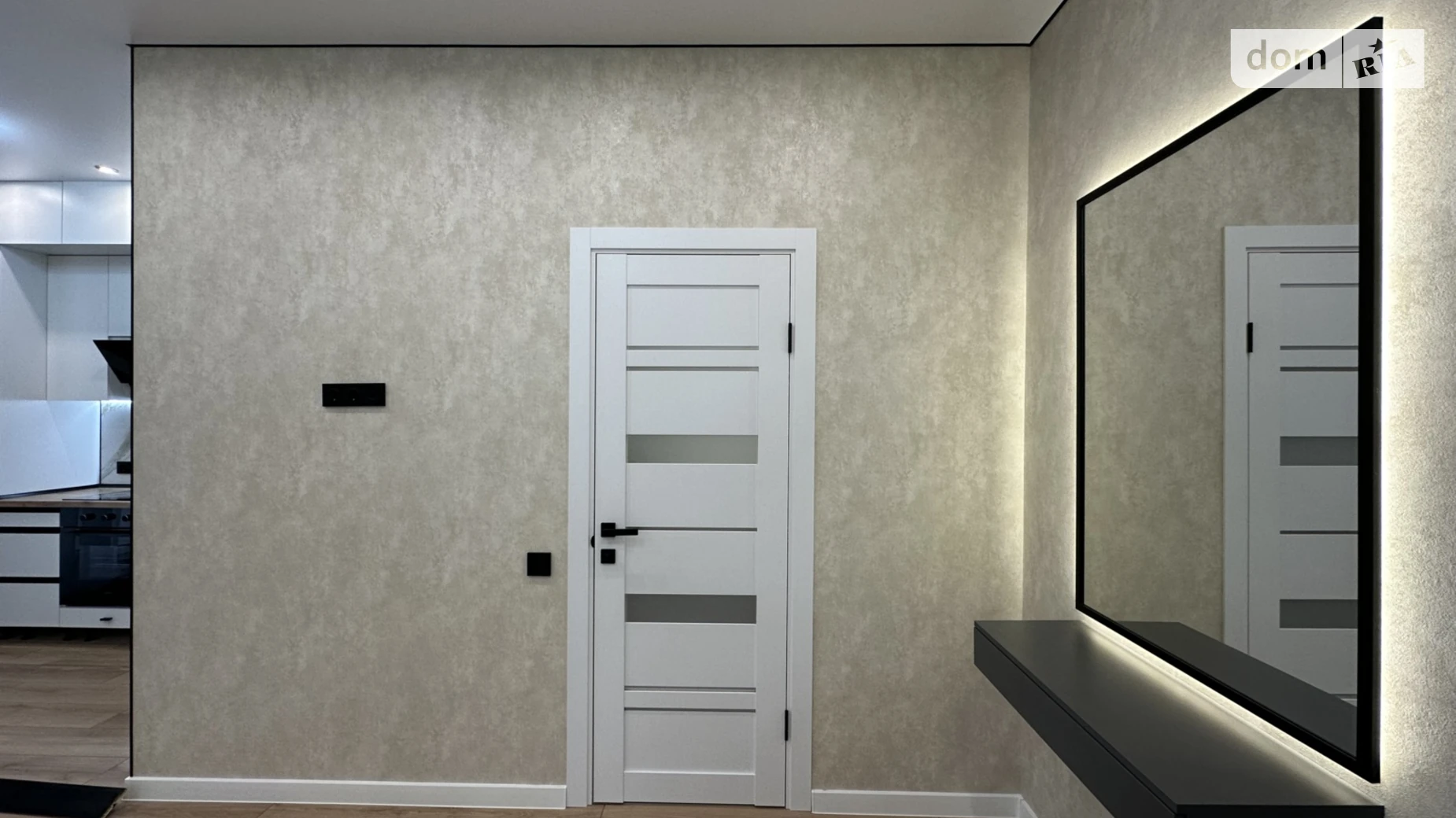 Продається 1-кімнатна квартира 43 кв. м у Одесі, вул. Краснова, 3 корпус 66 - фото 2