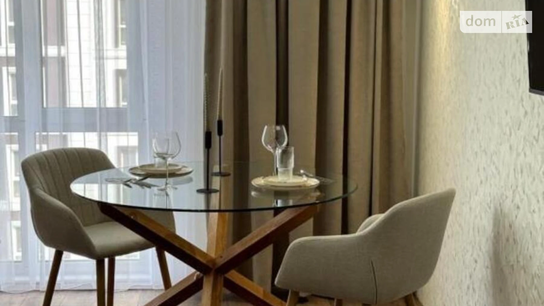 Продается 1-комнатная квартира 41 кв. м в Киеве, ул. Михаила Максимовича, 24В - фото 2