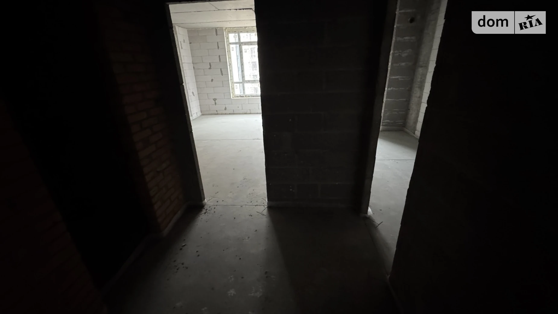 Продается 1-комнатная квартира 40 кв. м в Ирпене, ул. Ольги Кобылянской(Достоевского), 1В/37 - фото 2