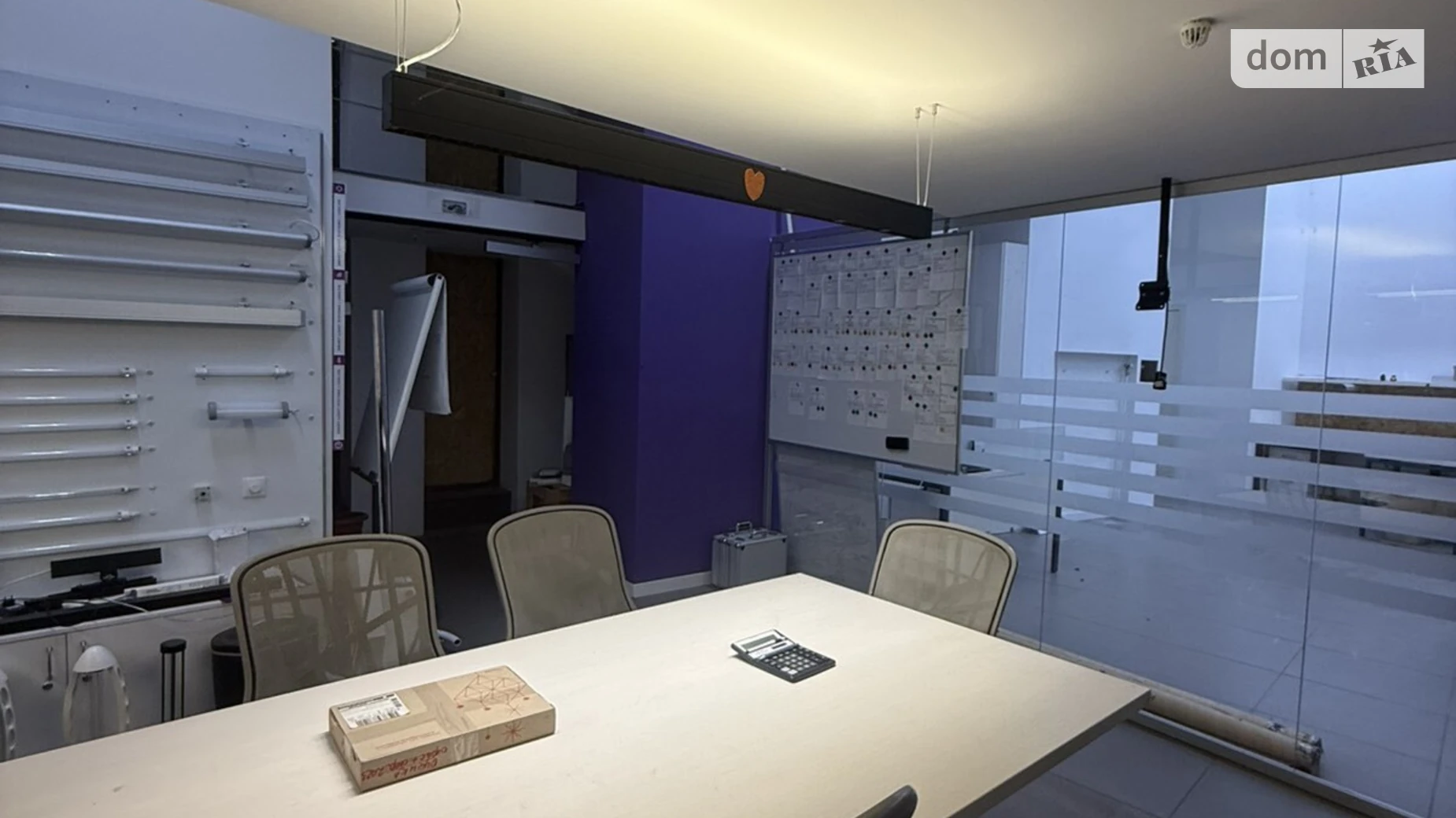 Продается офис 390 кв. м в бизнес-центре, цена: 199000 $ - фото 4