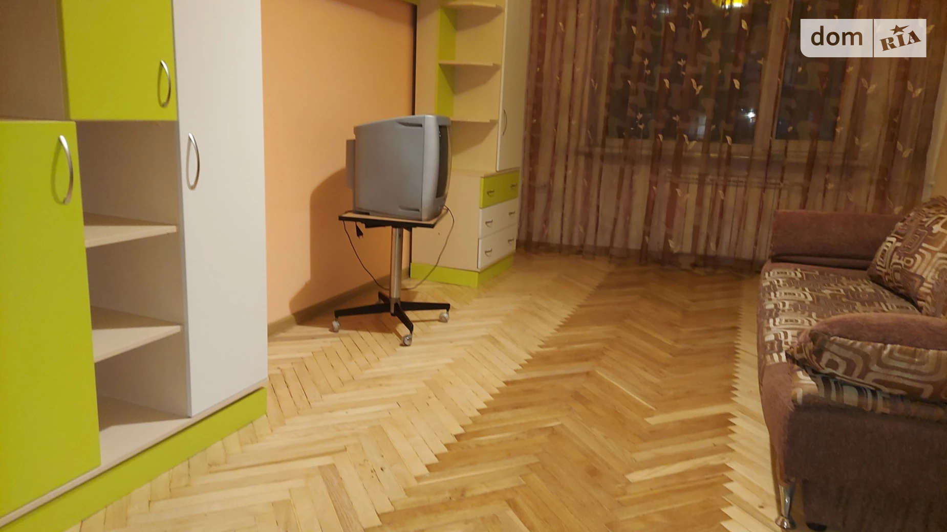 3-комнатная квартира 70 кв. м в Тернополе, ул. Русская - фото 3