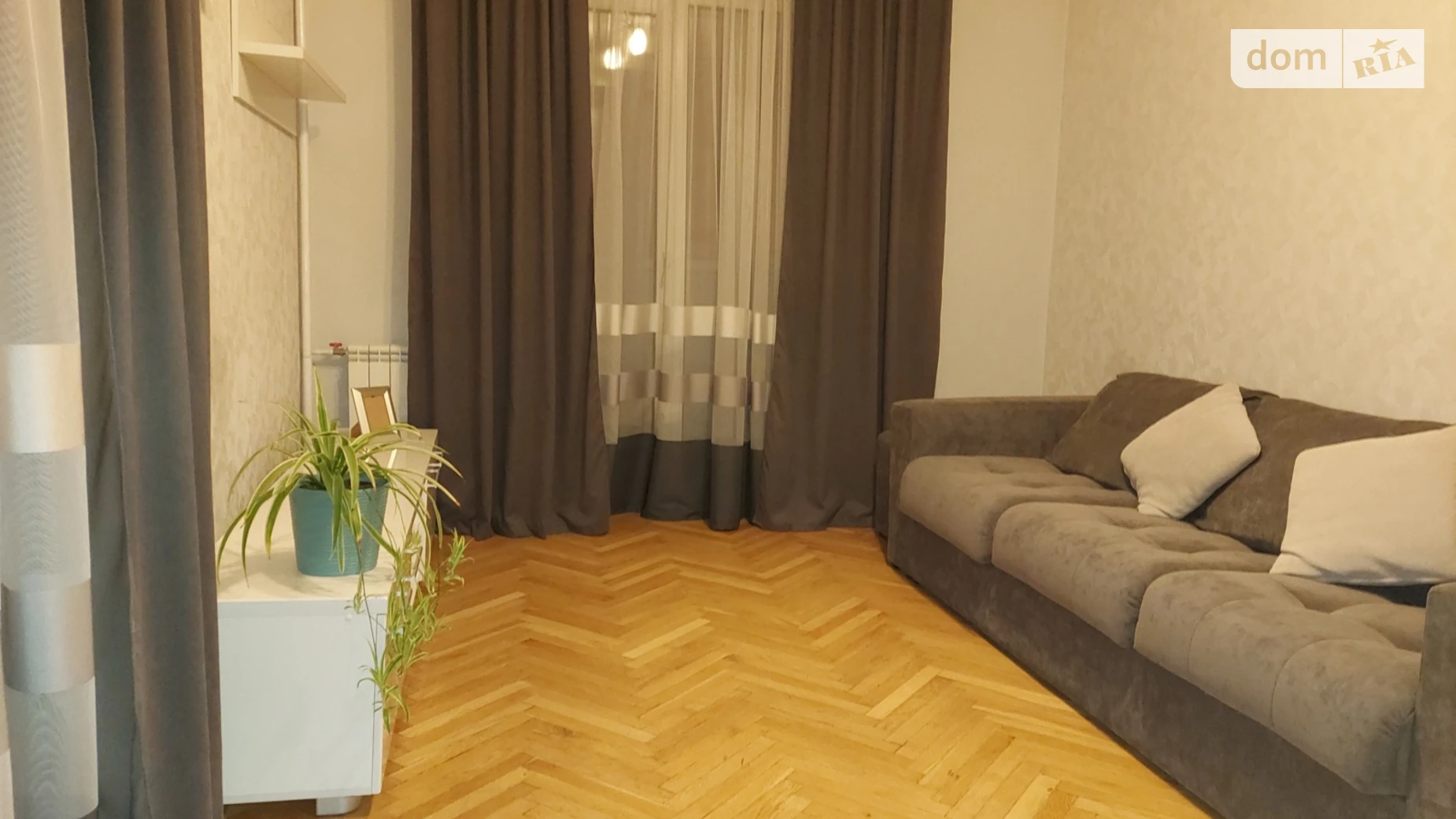 3-комнатная квартира 70 кв. м в Тернополе, ул. Русская - фото 2