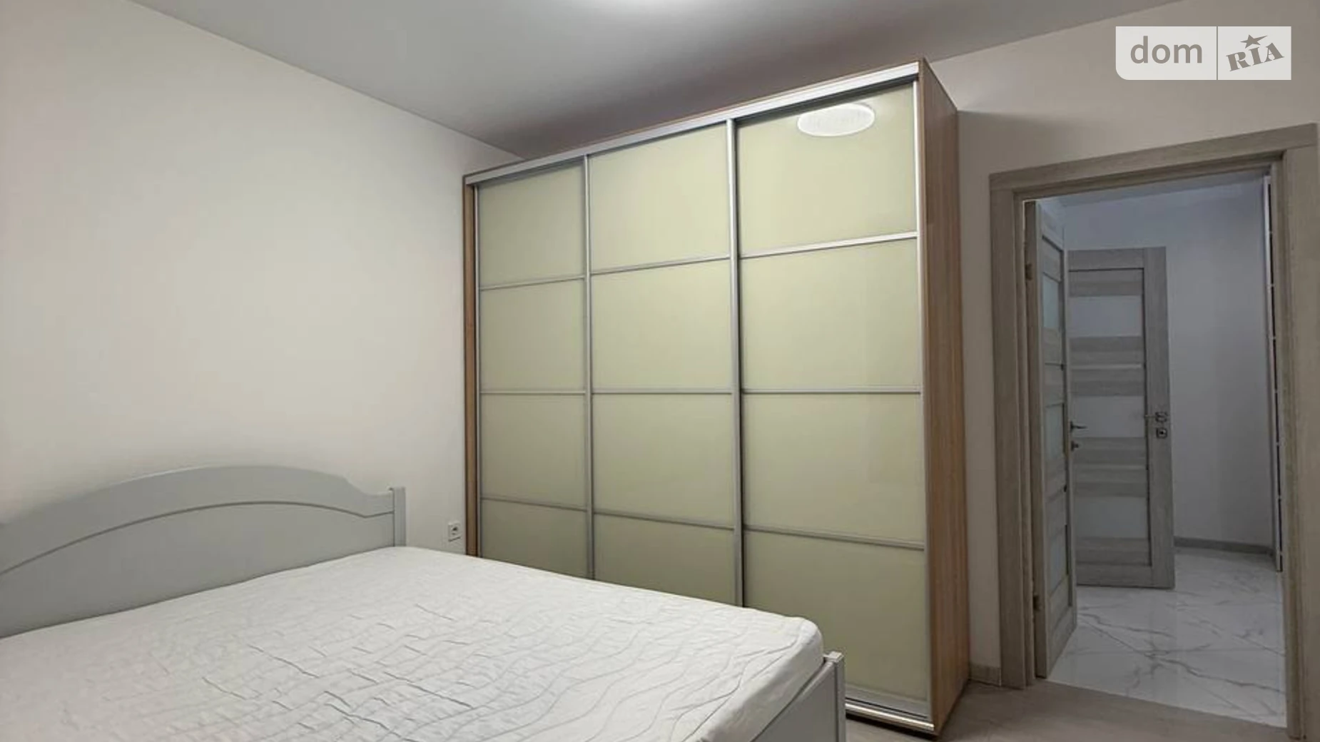 Сдается в аренду 2-комнатная квартира 66 кв. м в, цена: 400 $ - фото 3