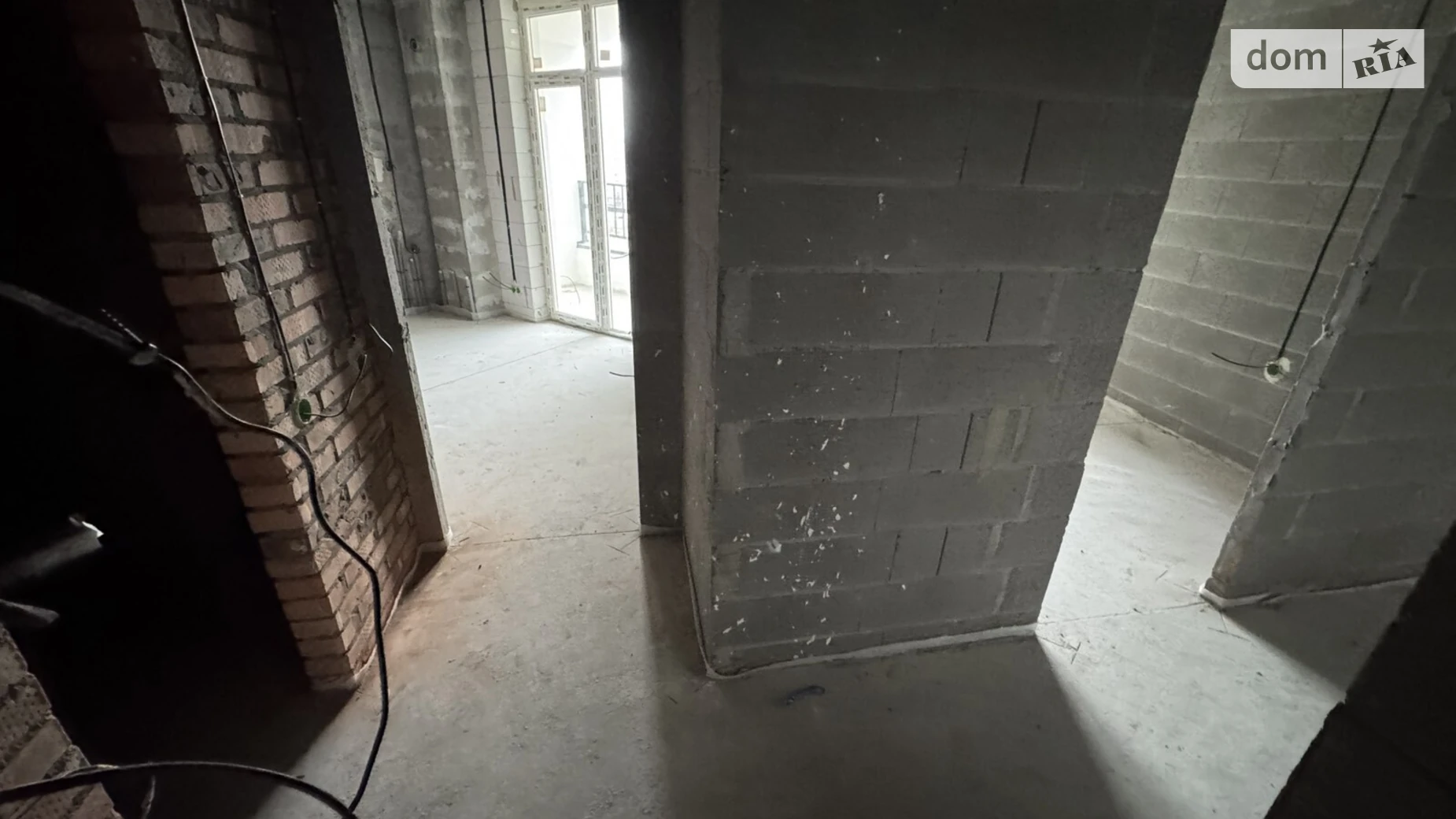 Продается 2-комнатная квартира 54 кв. м в Ирпене, ул. Ольги Кобылянской(Достоевского), 1В/37 - фото 2