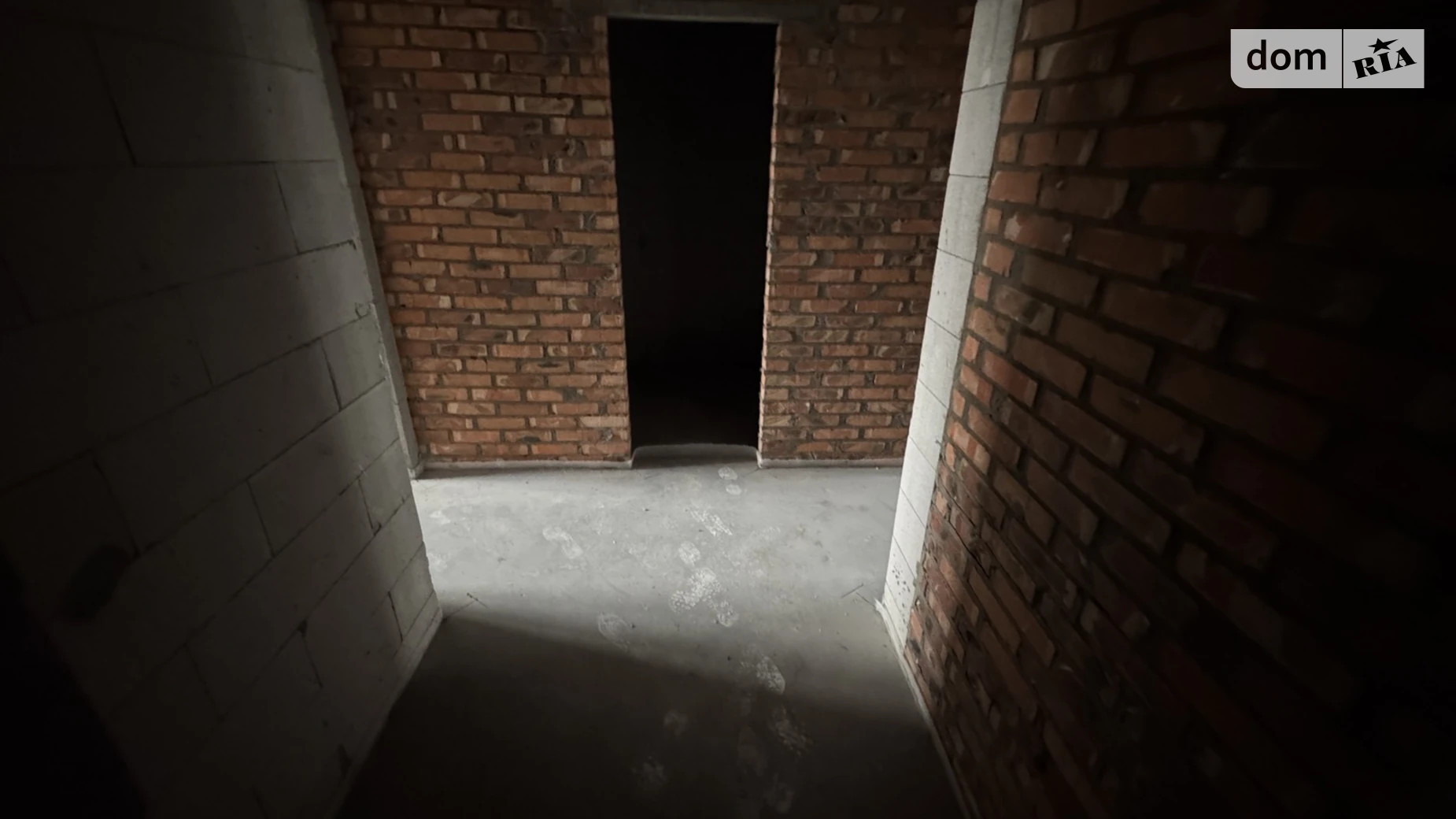 Продається 1-кімнатна квартира 41 кв. м у Ірпені, вул. Ольги Кобилянської(Достоєвського), 1В/37 - фото 2