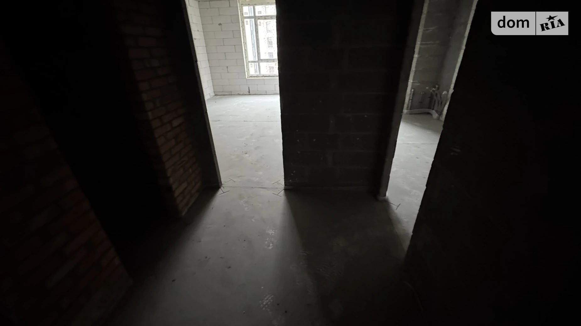 Продается 1-комнатная квартира 40 кв. м в Ирпене, ул. Ольги Кобылянской(Достоевского), 1В/37 - фото 2