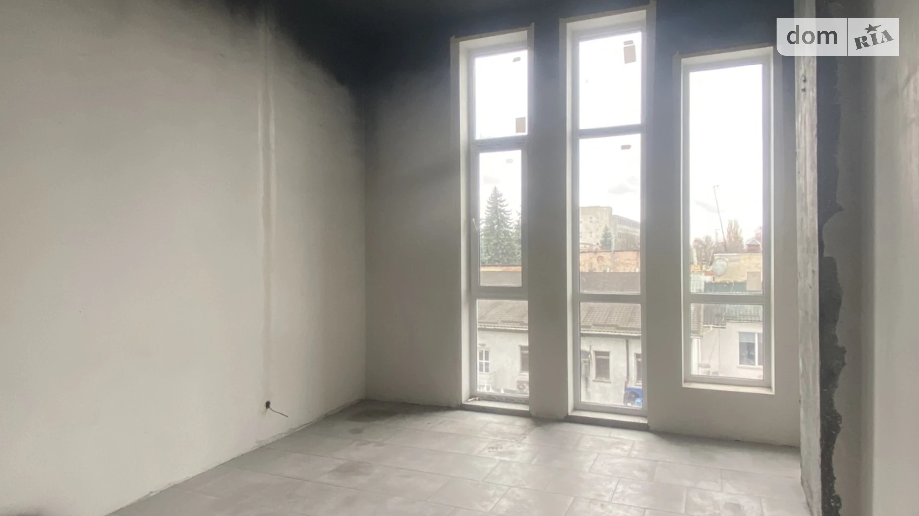 Здається в оренду офіс 23.6 кв. м в бізнес-центрі, цена: 9440 грн - фото 2