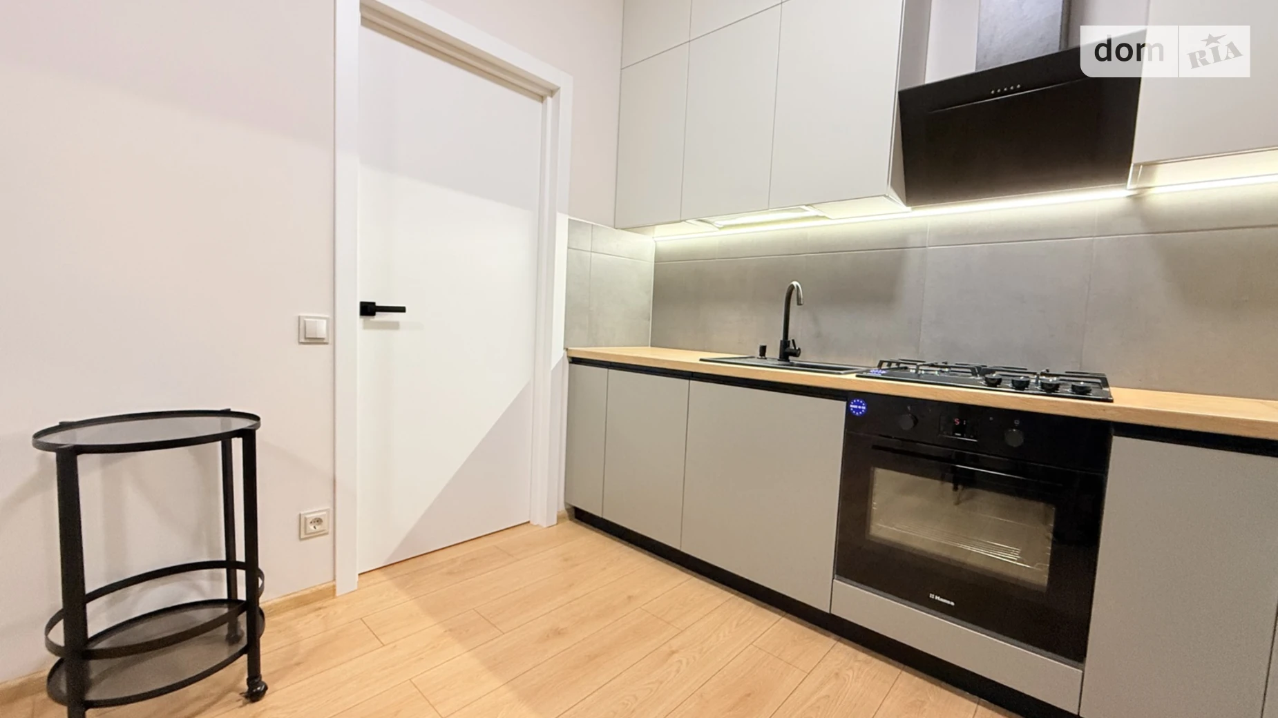 Продается 1-комнатная квартира 42.2 кв. м в Ужгороде, ул. Капушанская(Победы), 148 - фото 3