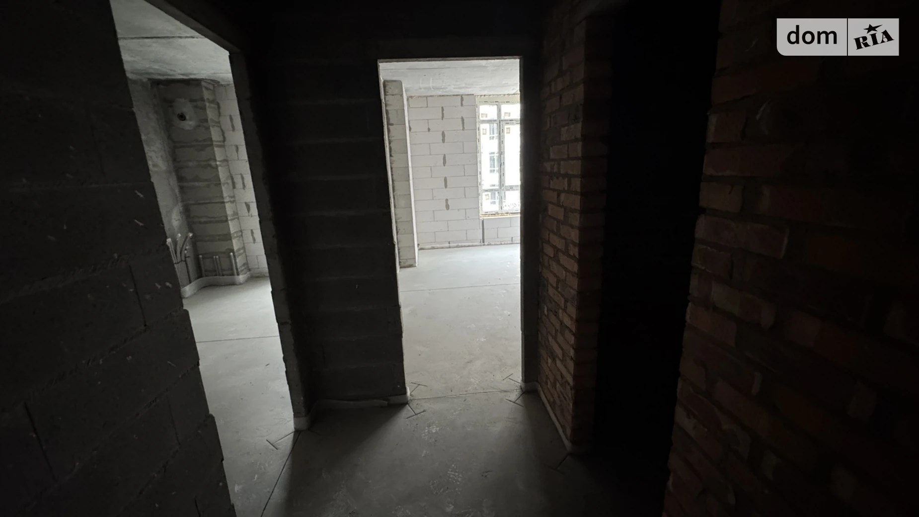 Продається 1-кімнатна квартира 37 кв. м у Ірпені, вул. Ольги Кобилянської(Достоєвського), 1В/37 - фото 2