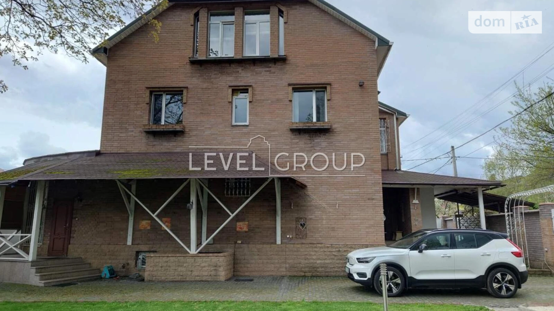 Продается дом на 3 этажа 387.5 кв. м с верандой, цена: 405000 $ - фото 2