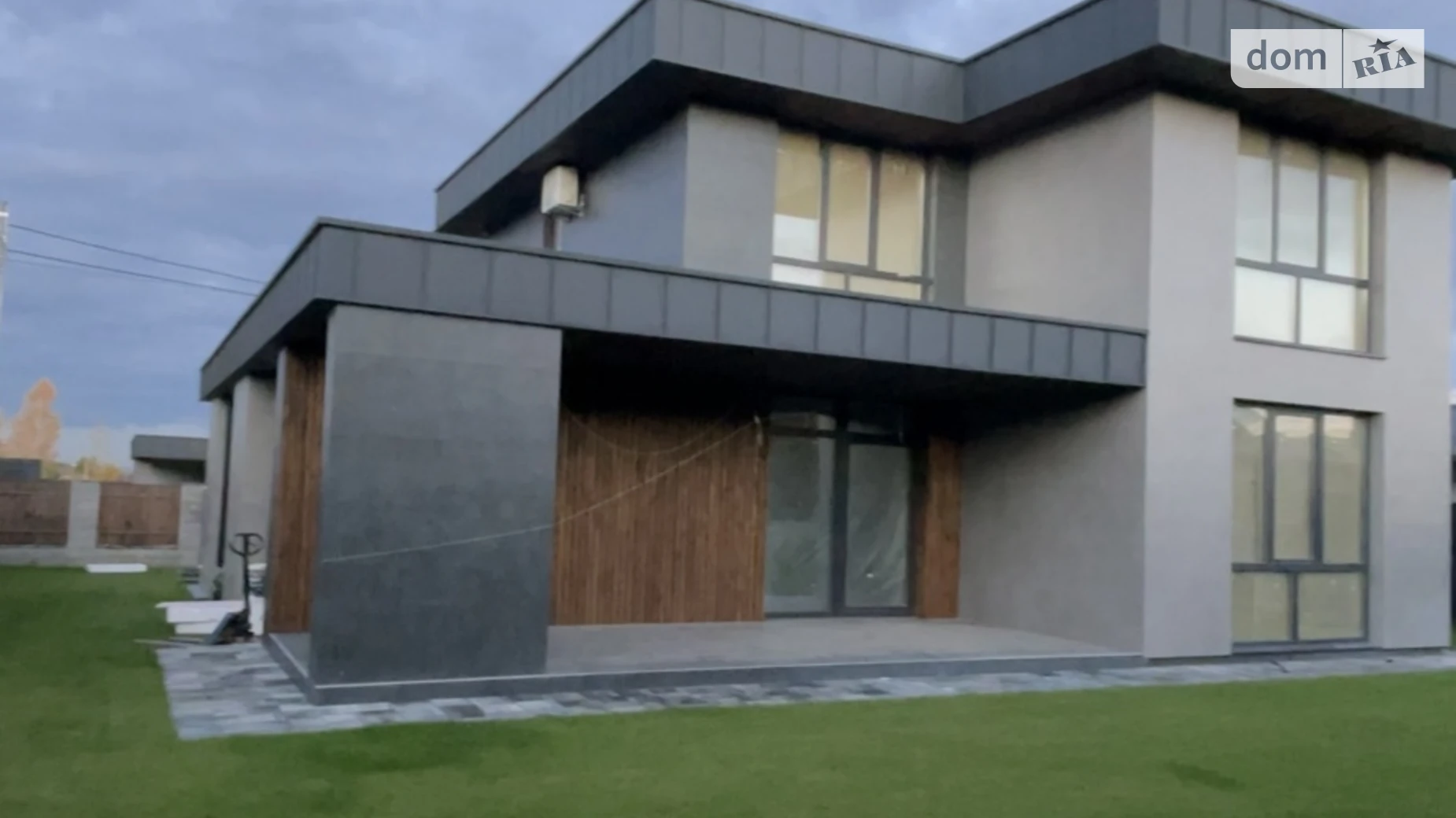 Продается дом на 2 этажа 175 кв. м с террасой, цена: 290000 $ - фото 4