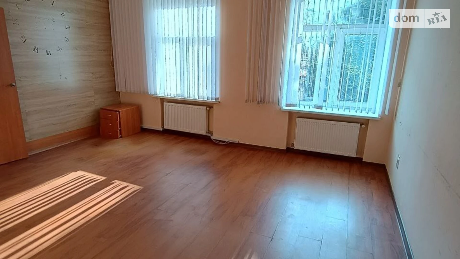 Сдается в аренду офис 30 кв. м в бизнес-центре, цена: 8500 грн - фото 3