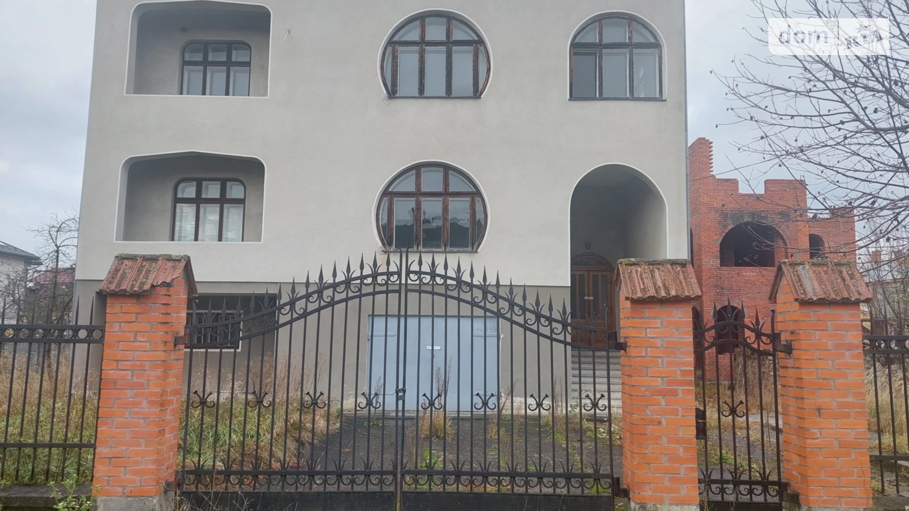 Продается дом на 2 этажа 360.3 кв. м с верандой, цена: 86000 $ - фото 2