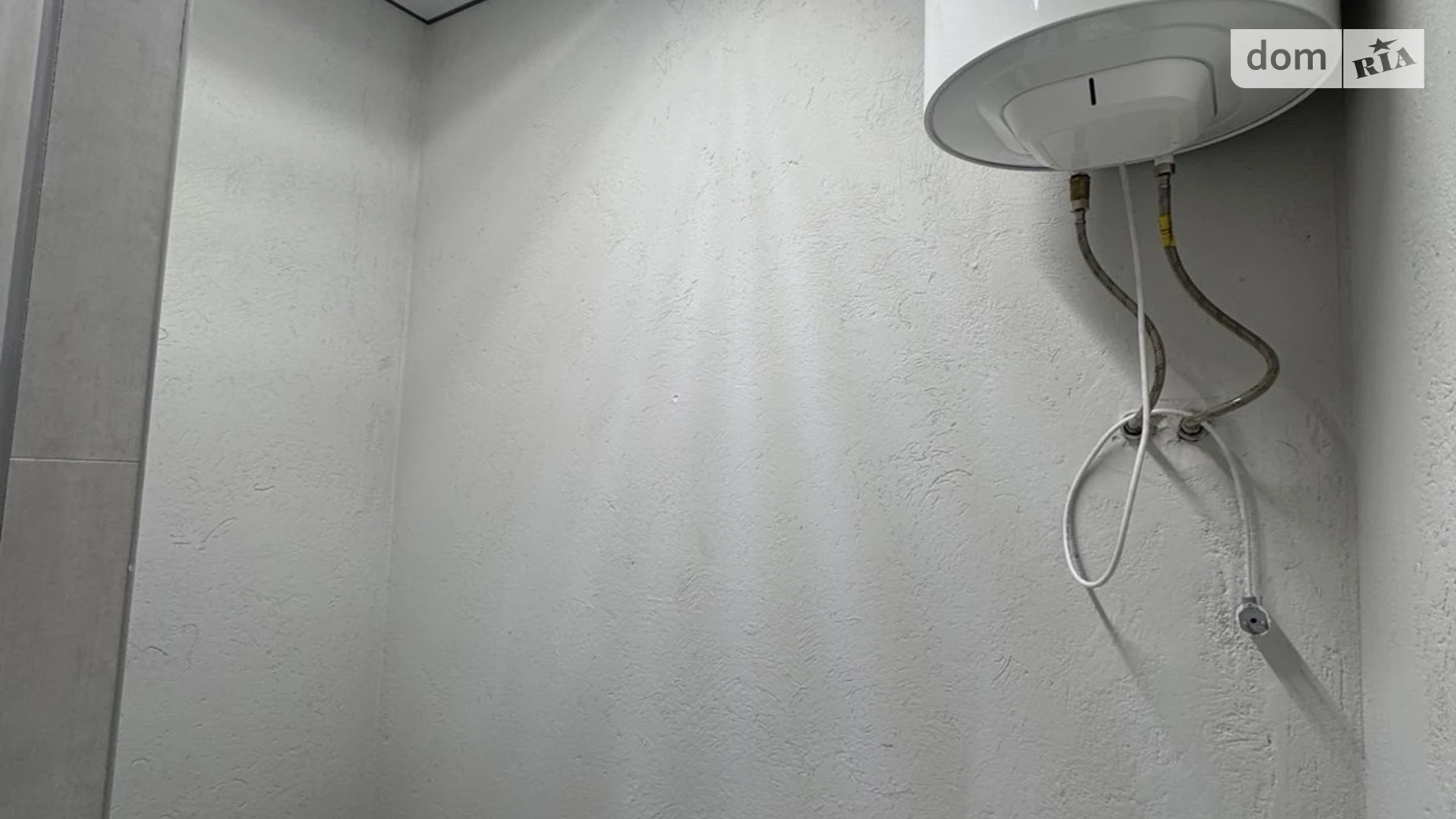 Сдается в аренду офис 220 кв. м в бизнес-центре, цена: 39900 $ - фото 5