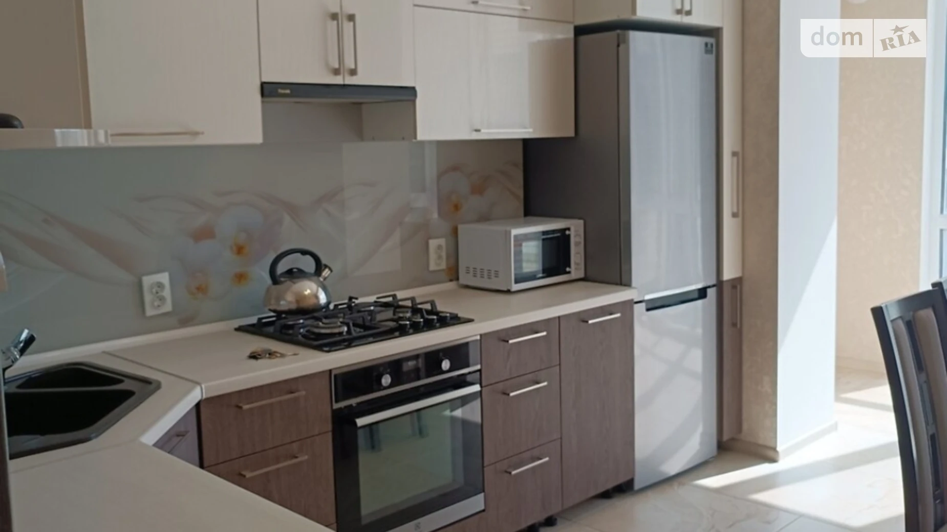 Сдается в аренду 2-комнатная квартира 55 кв. м в Виннице, ул. Антонова Олега - фото 2