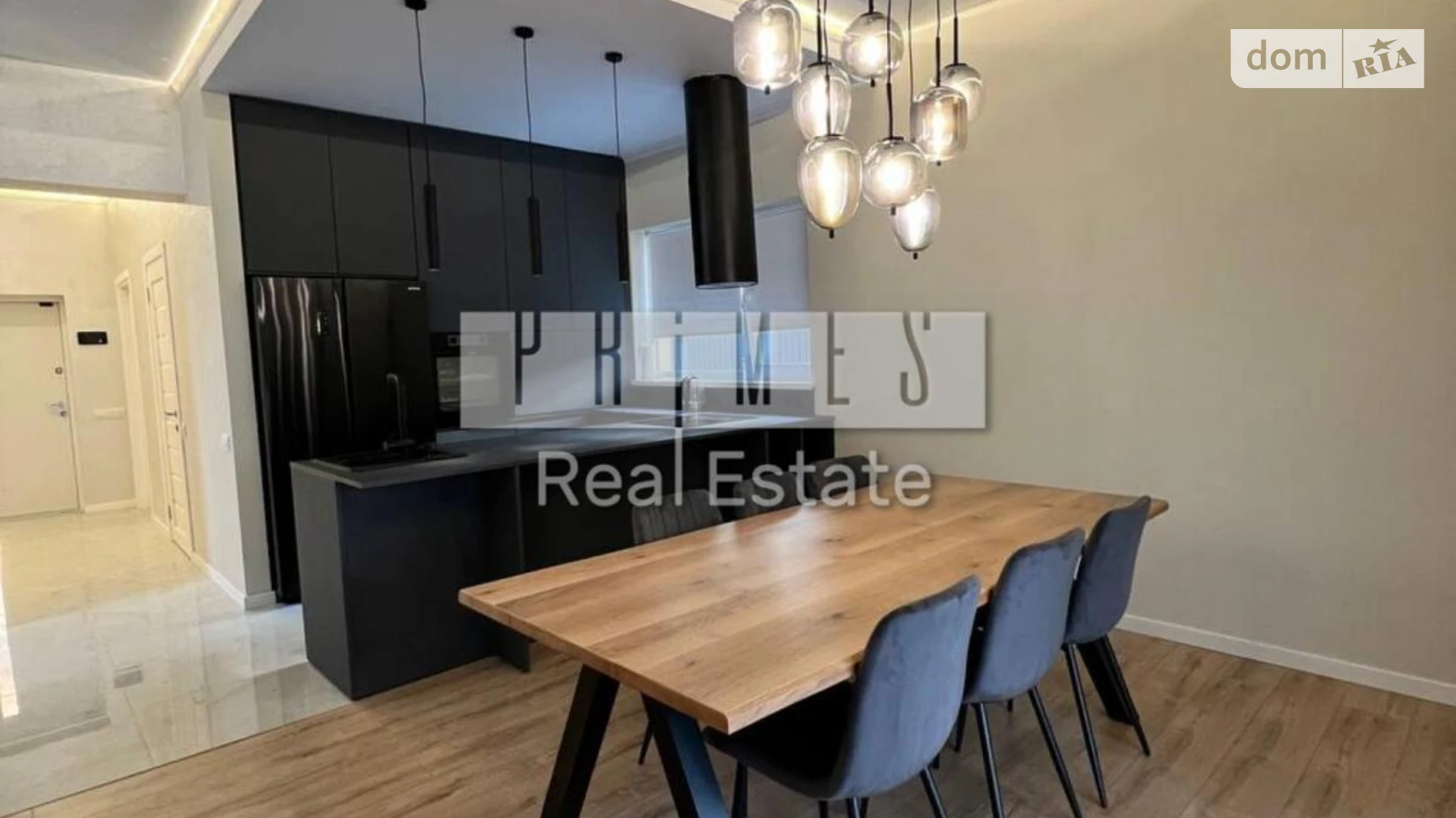 Продается дом на 2 этажа 240 кв. м с садом, цена: 245000 $ - фото 2