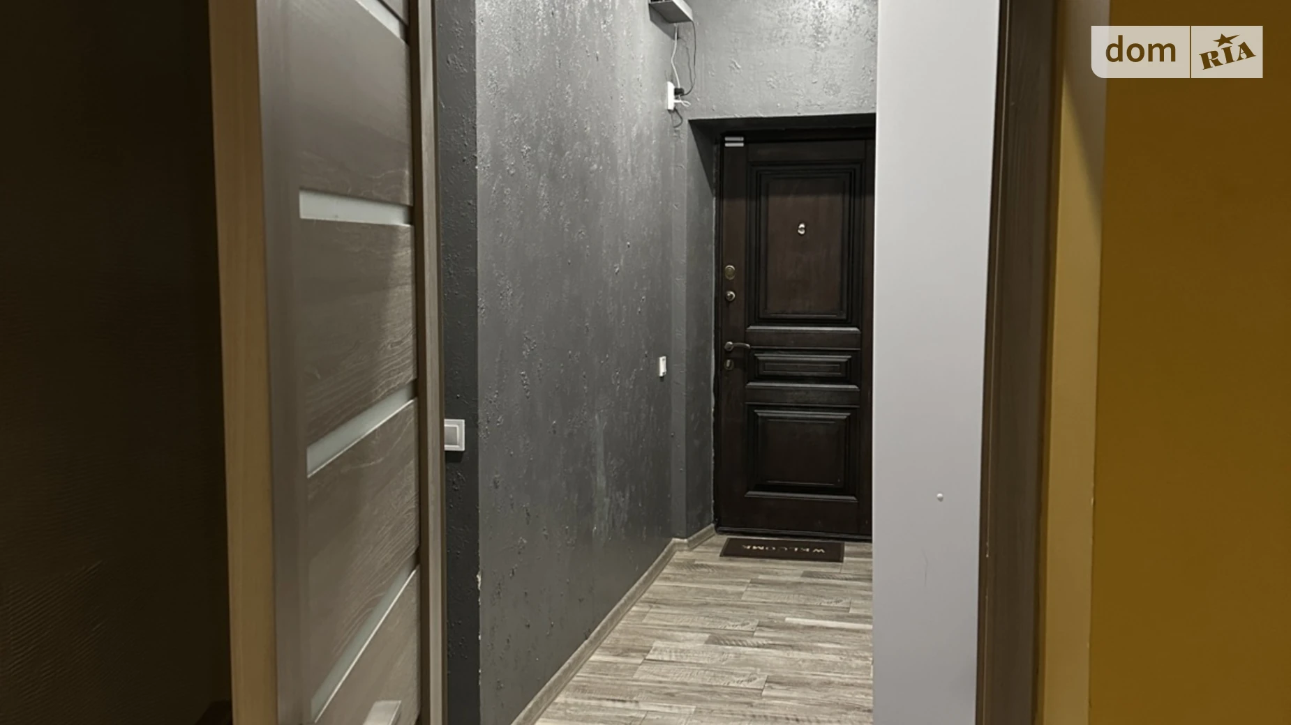 Продается 2-комнатная квартира 65 кв. м в Конотопе, просп. Мира, 28 - фото 3