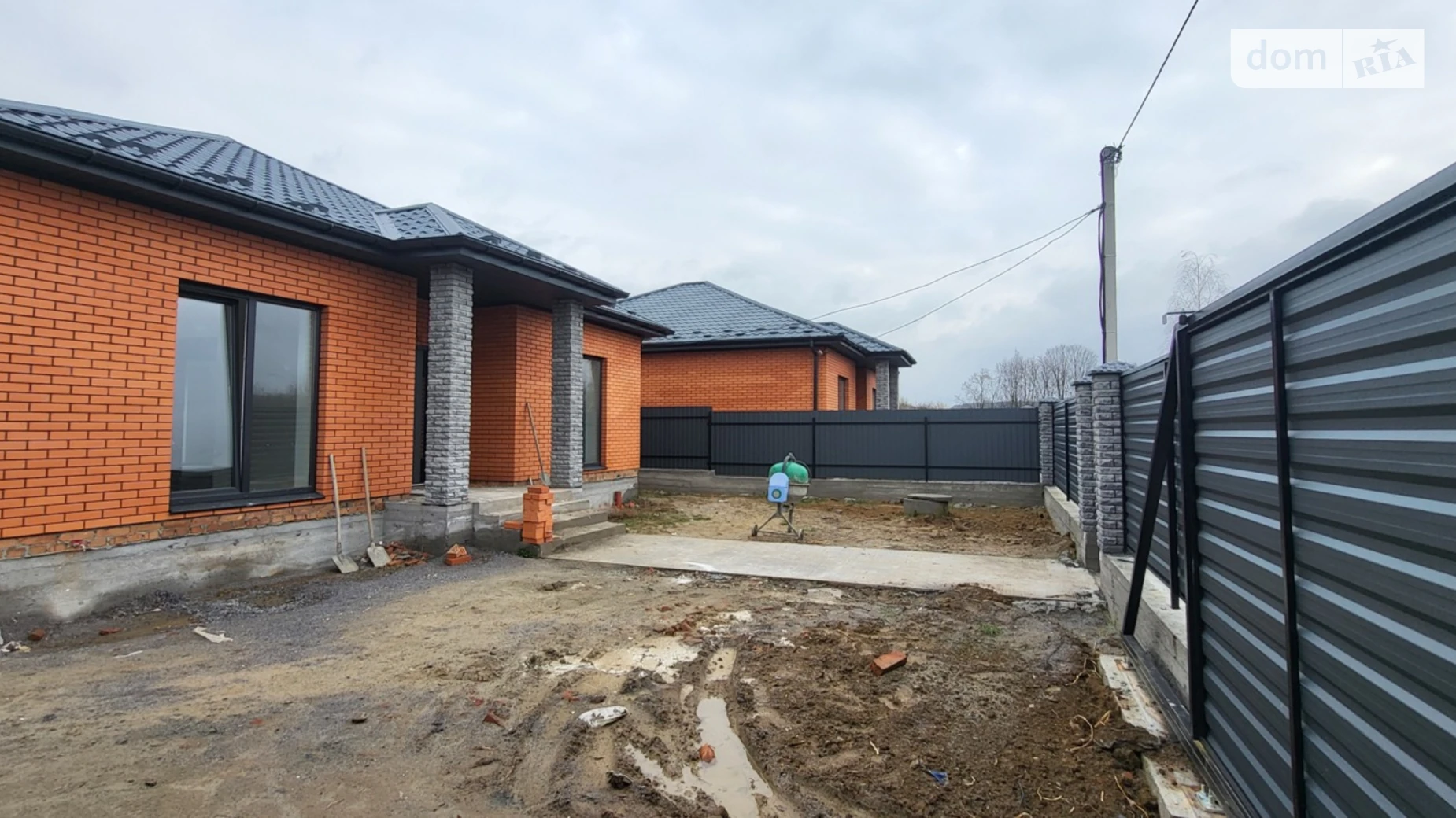 Продается одноэтажный дом 92 кв. м с балконом, цена: 92000 $ - фото 3