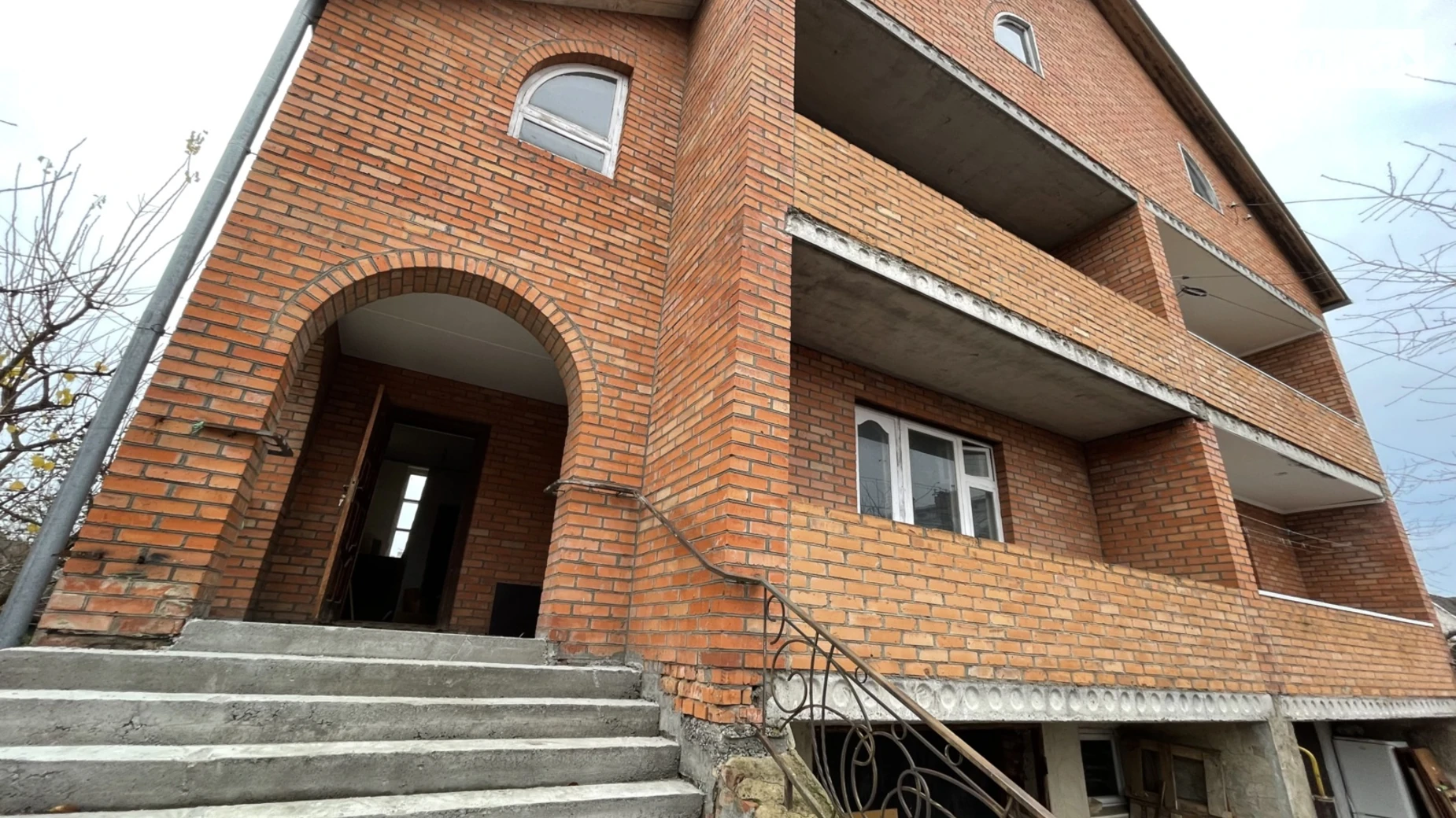 Продається частина будинку 227 кв. м с басейном, цена: 85000 $ - фото 2