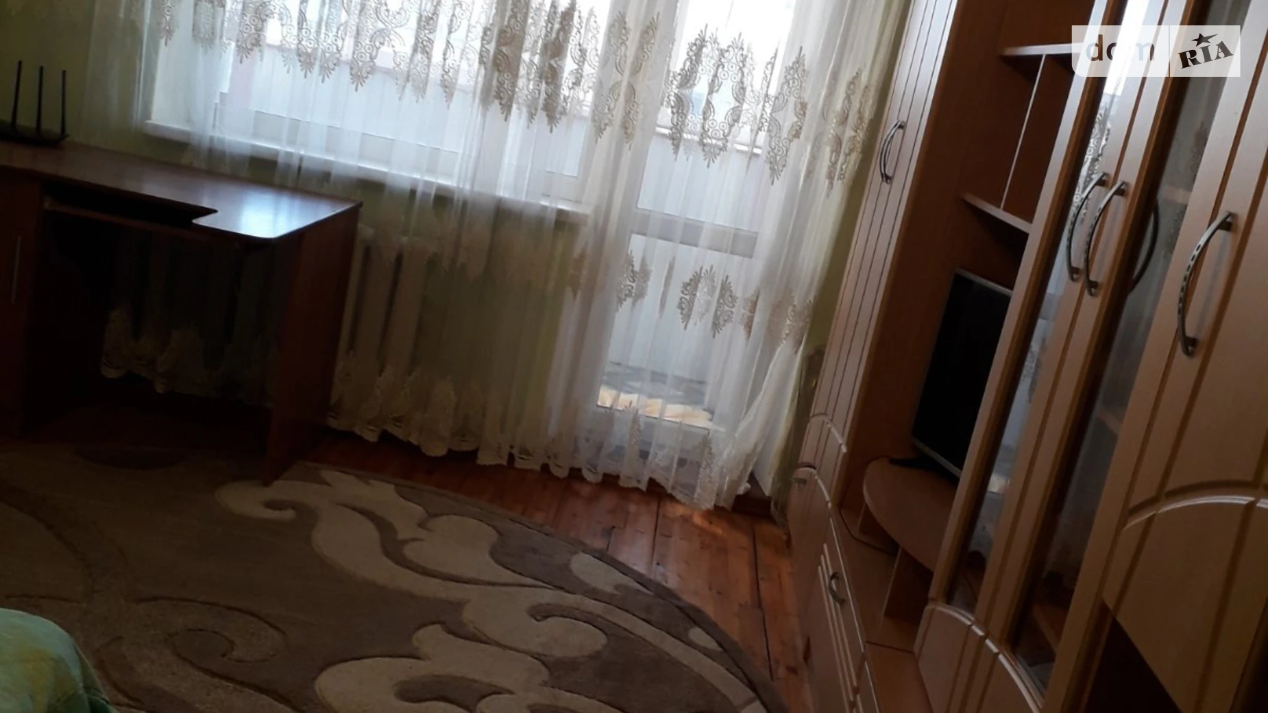 Продается 2-комнатная квартира 45 кв. м в Черновцах, ул. Полетаева Федора - фото 2