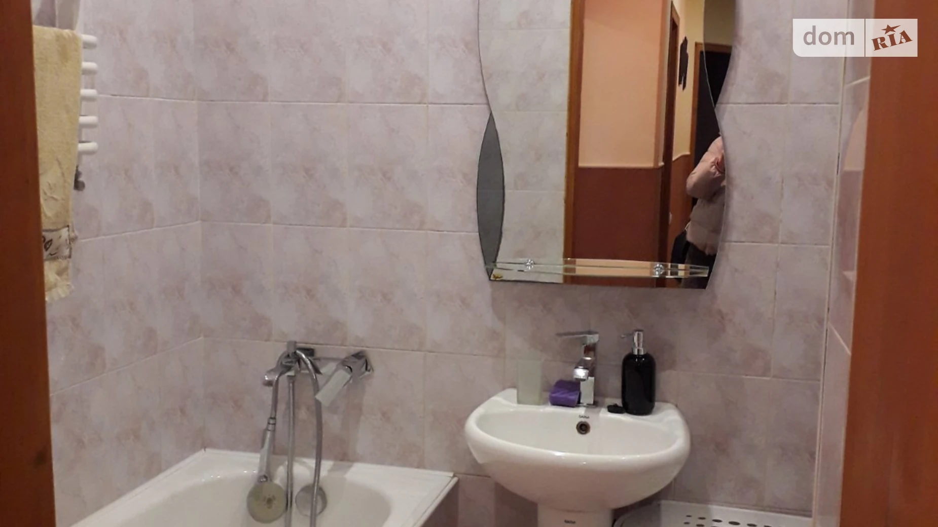 Продается 2-комнатная квартира 45 кв. м в Черновцах, ул. Полетаева Федора - фото 3