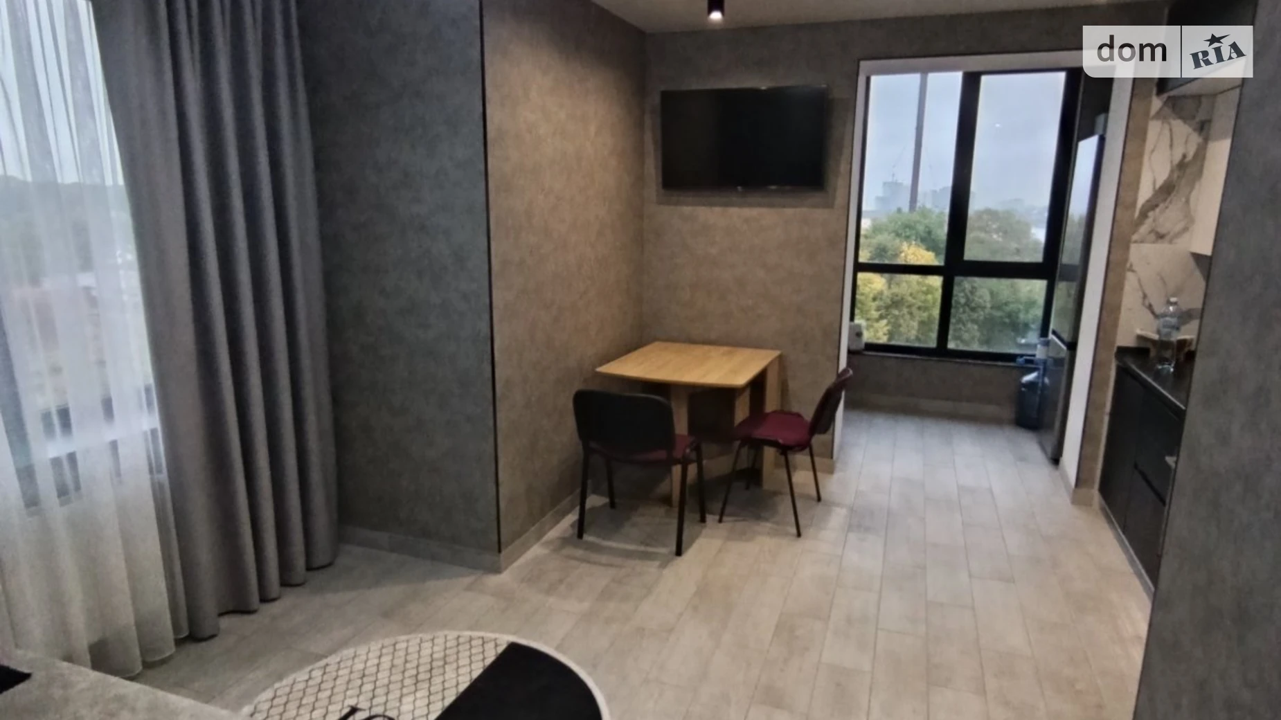 Продается 2-комнатная квартира 72 кв. м в Виннице, ул. Праведников мира(Максимовича), 45А - фото 2