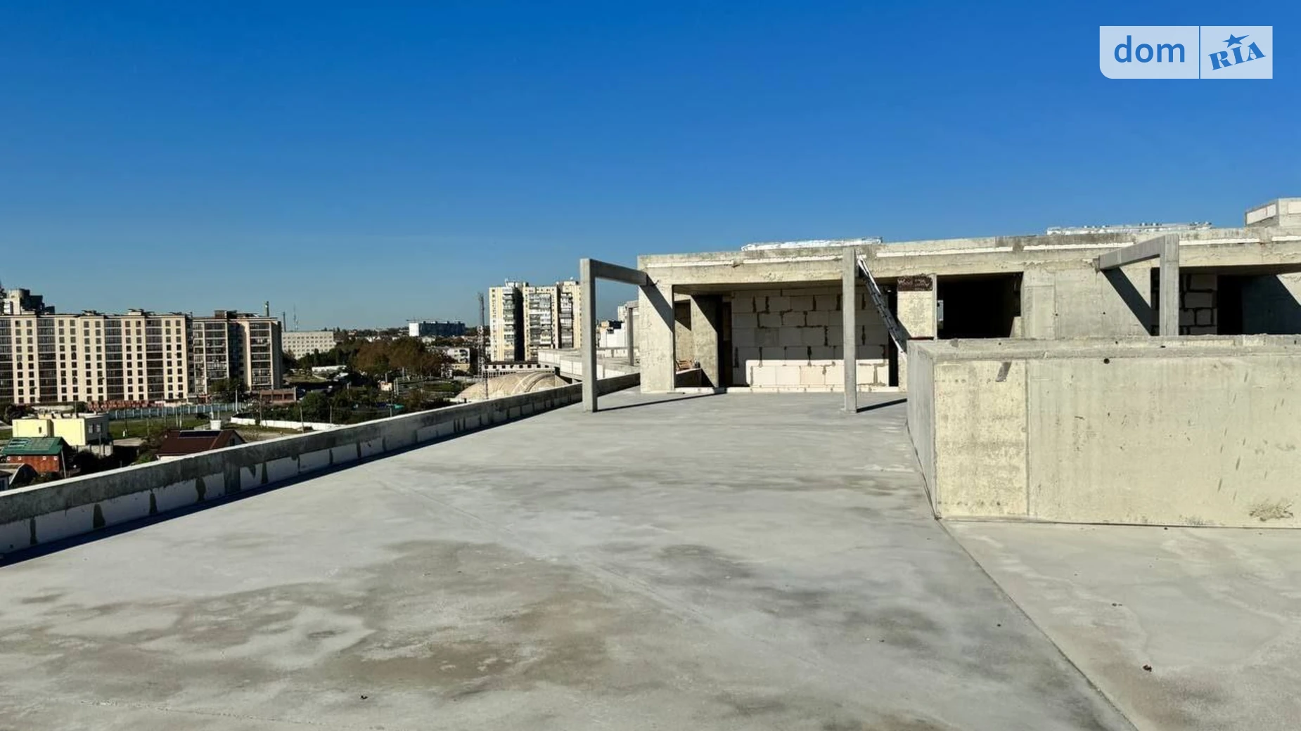 Продається 1-кімнатна квартира 67.8 кв. м у Чорноморську, вул. Набережна, 13Г - фото 5