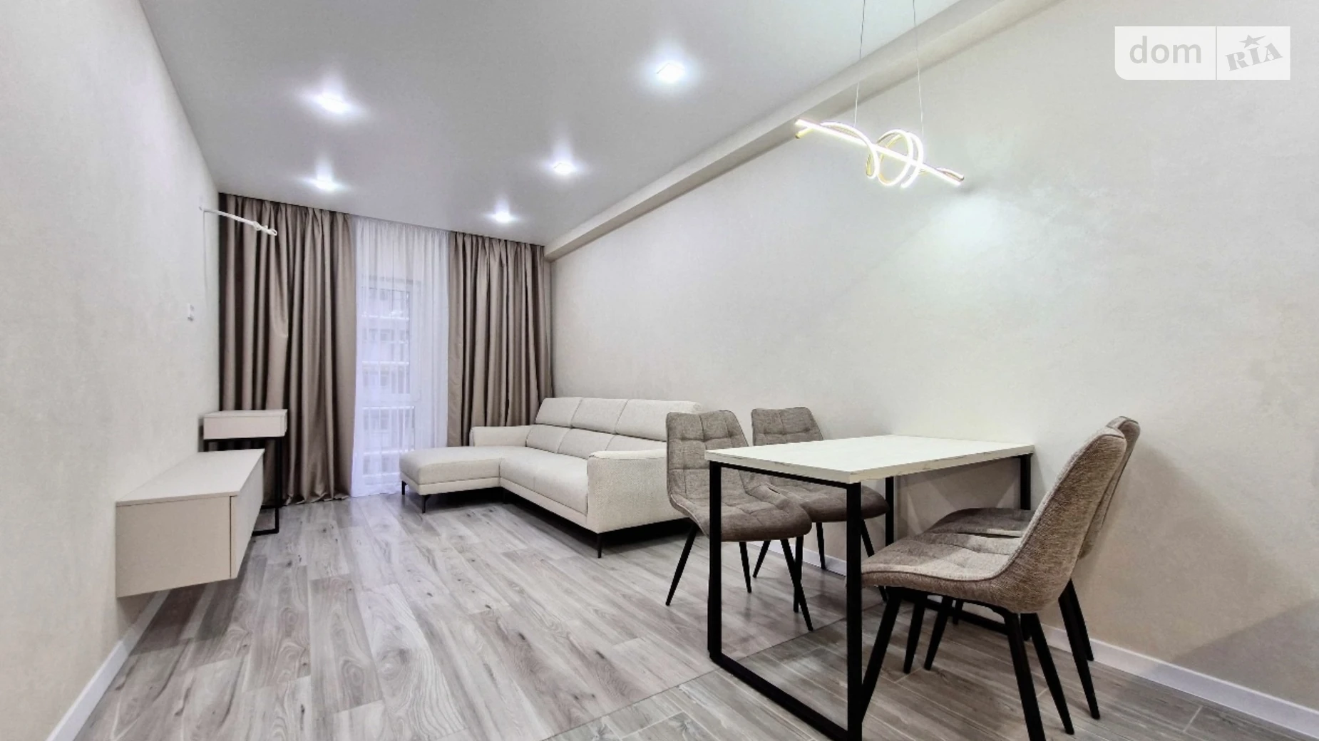 Продается 2-комнатная квартира 42 кв. м в Киеве, ул. Михаила Максимовича, 26Д - фото 2