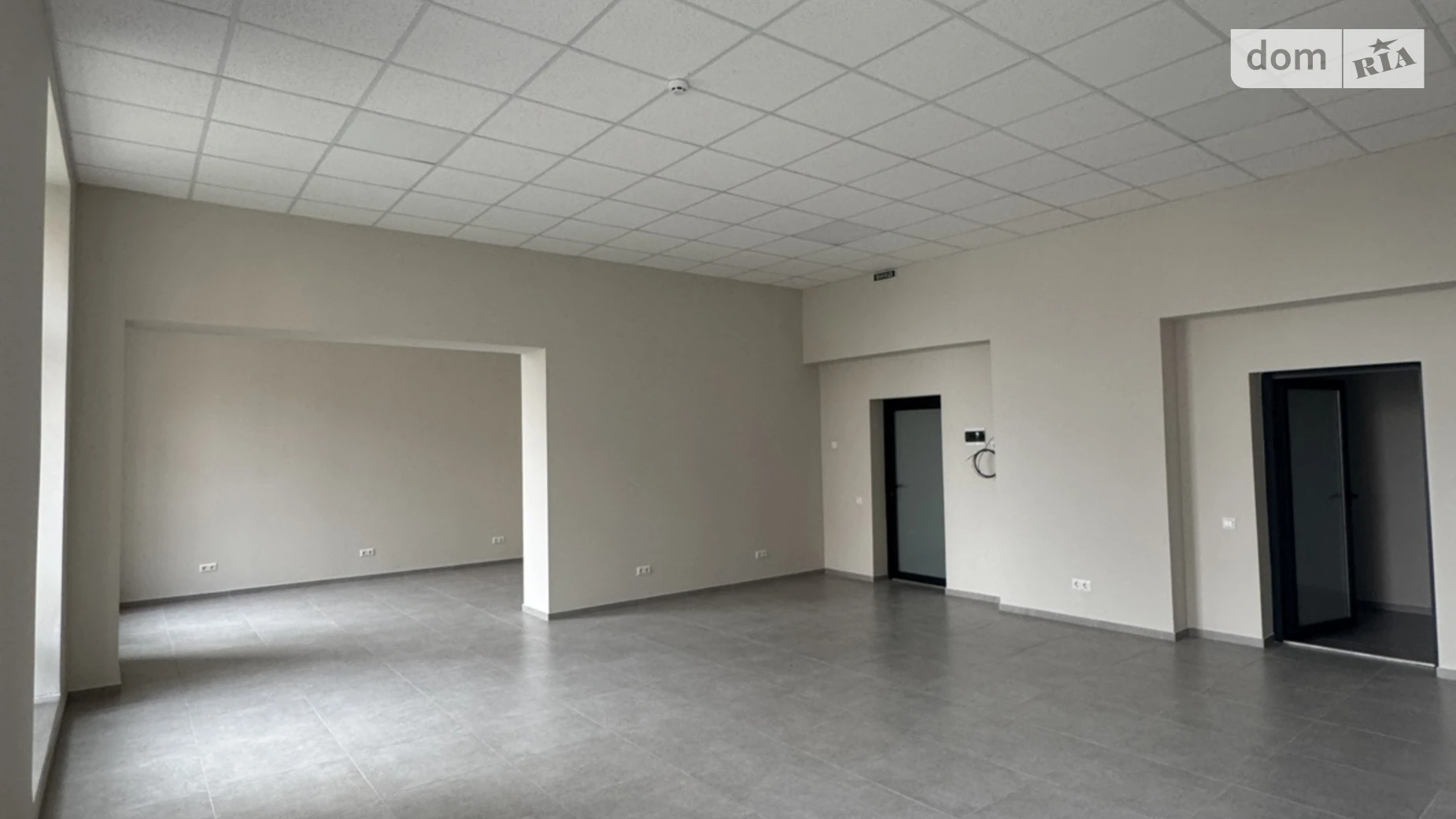 Сдается в аренду офис 63.5 кв. м в бизнес-центре, цена: 630 $ - фото 4