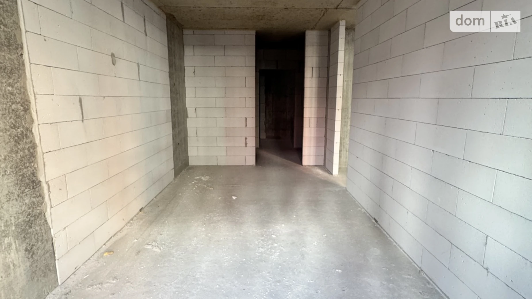 Продается 3-комнатная квартира 43 кв. м в Ивано-Франковске, ул. Левицкого Романа, 19 - фото 2