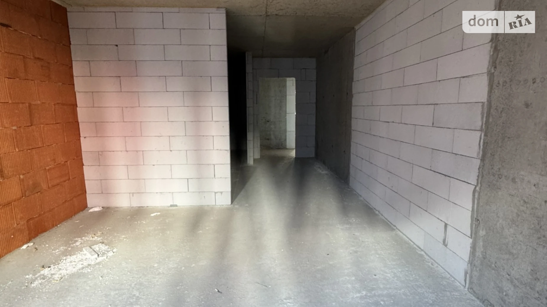 Продается 1-комнатная квартира 36 кв. м в Ивано-Франковске, ул. Левицкого Романа, 19 - фото 4