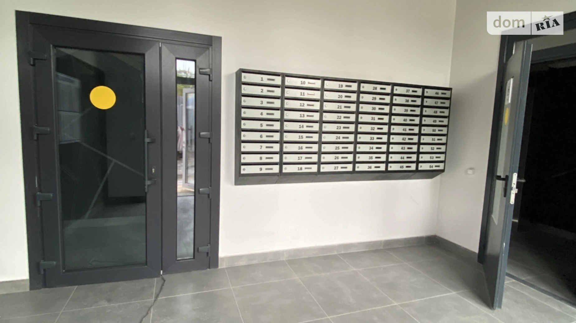 Продается 2-комнатная квартира 69 кв. м в Виннице, ул. Родиона Скалецкого, 29 - фото 2