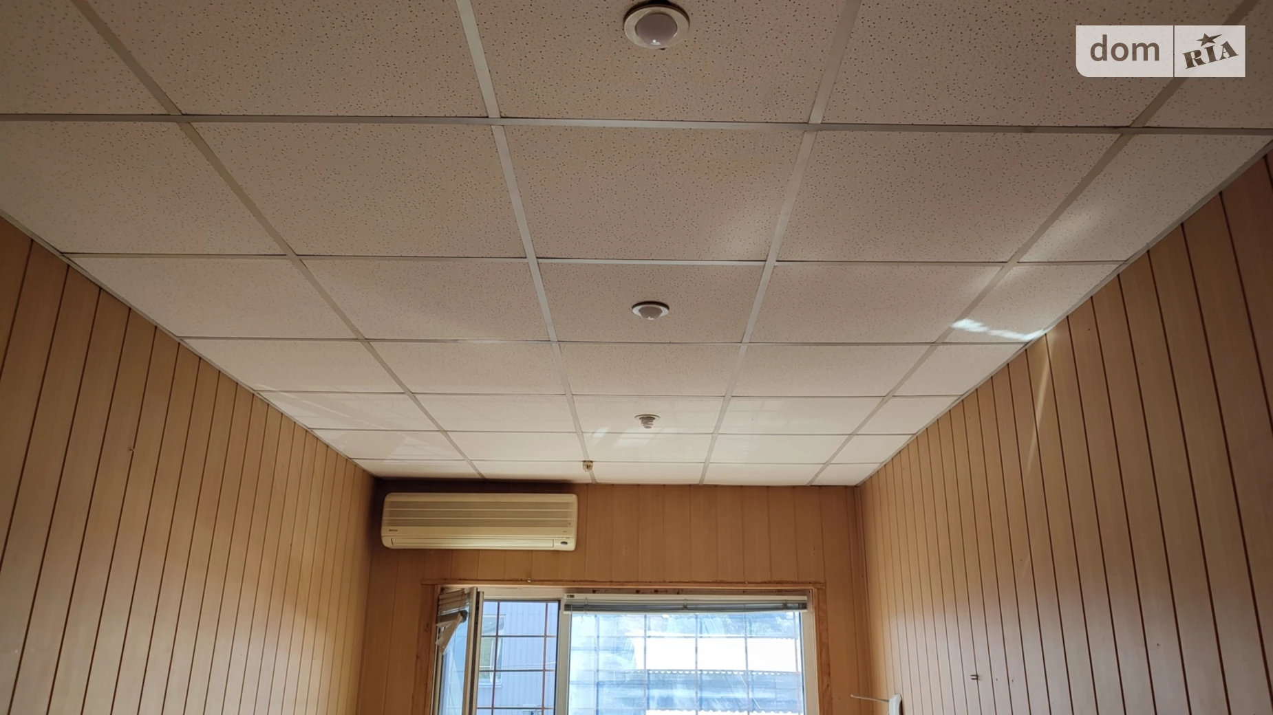 Здається в оренду офіс 16 кв. м в бізнес-центрі, цена: 2400 грн - фото 2