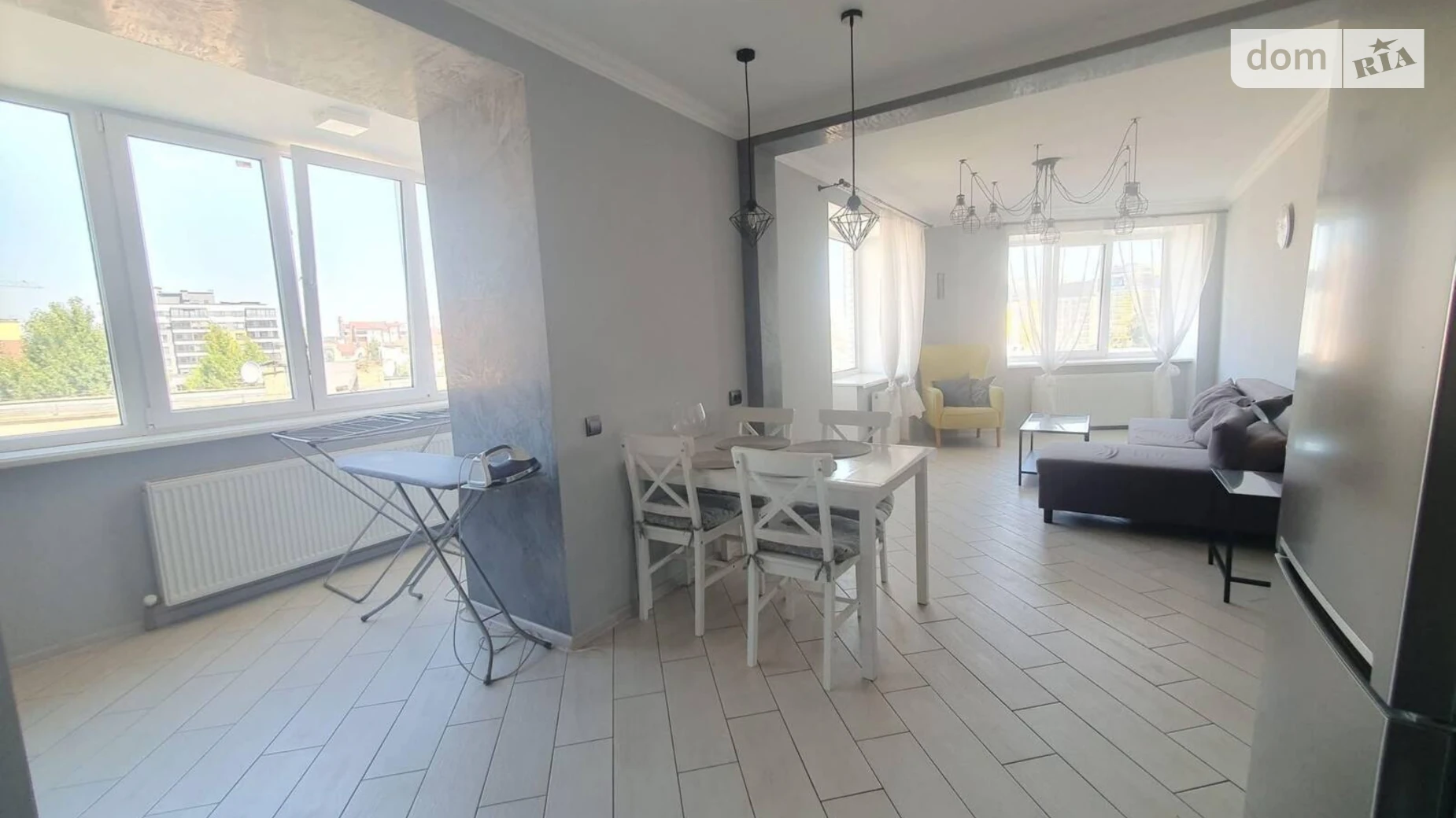 1-комнатная квартира 54 кв. м в Тернополе, ул. Квитова, 17 - фото 2