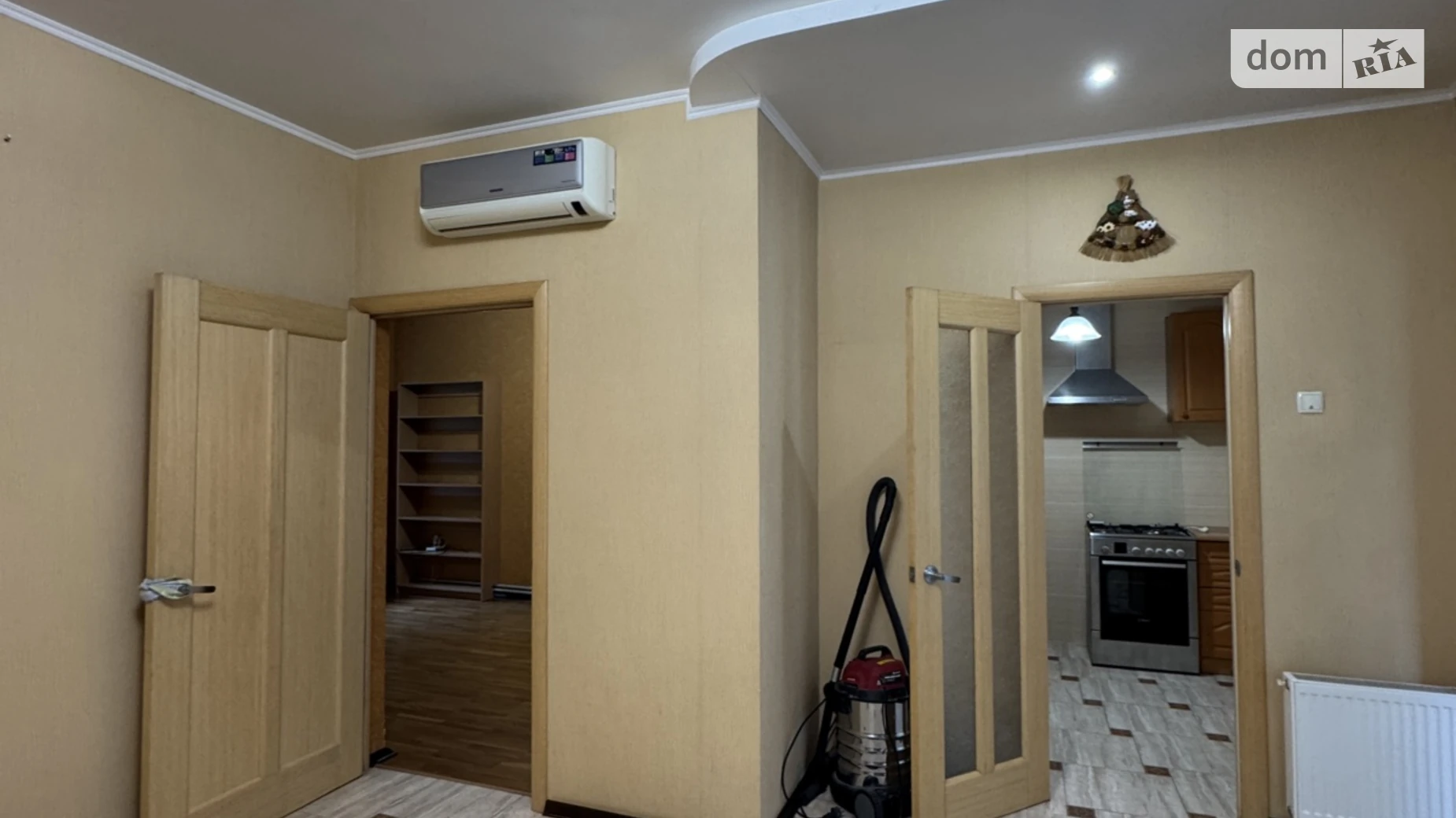 Продается дом на 2 этажа 210.2 кв. м с мансардой, цена: 95000 $ - фото 4