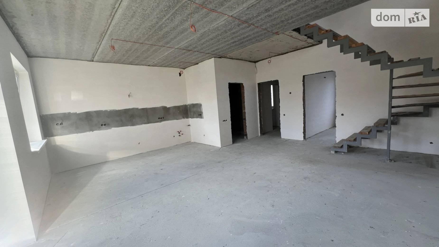 Продается дом на 2 этажа 128 кв. м с террасой, цена: 91500 $ - фото 4